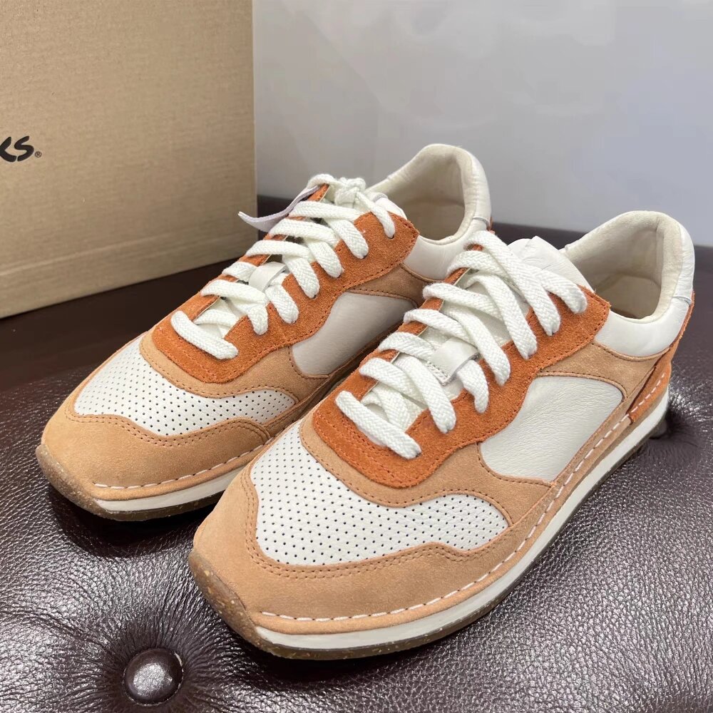 其乐clarks许凯同款阿甘鞋橘色5xx