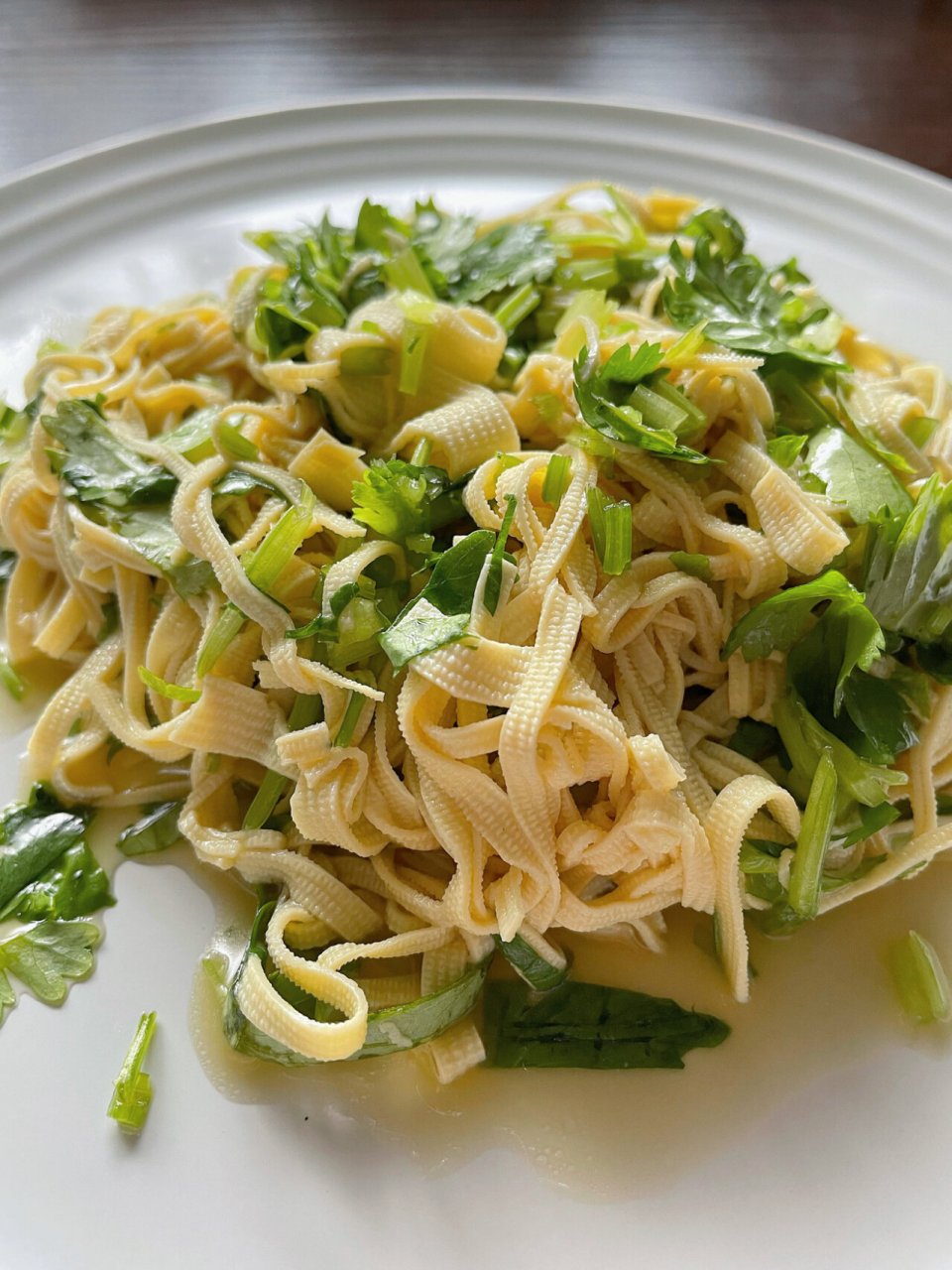 【素食分享】一人食菜香菜拌干丝 【香菜干丝】 🌱今日食材: 百叶丝