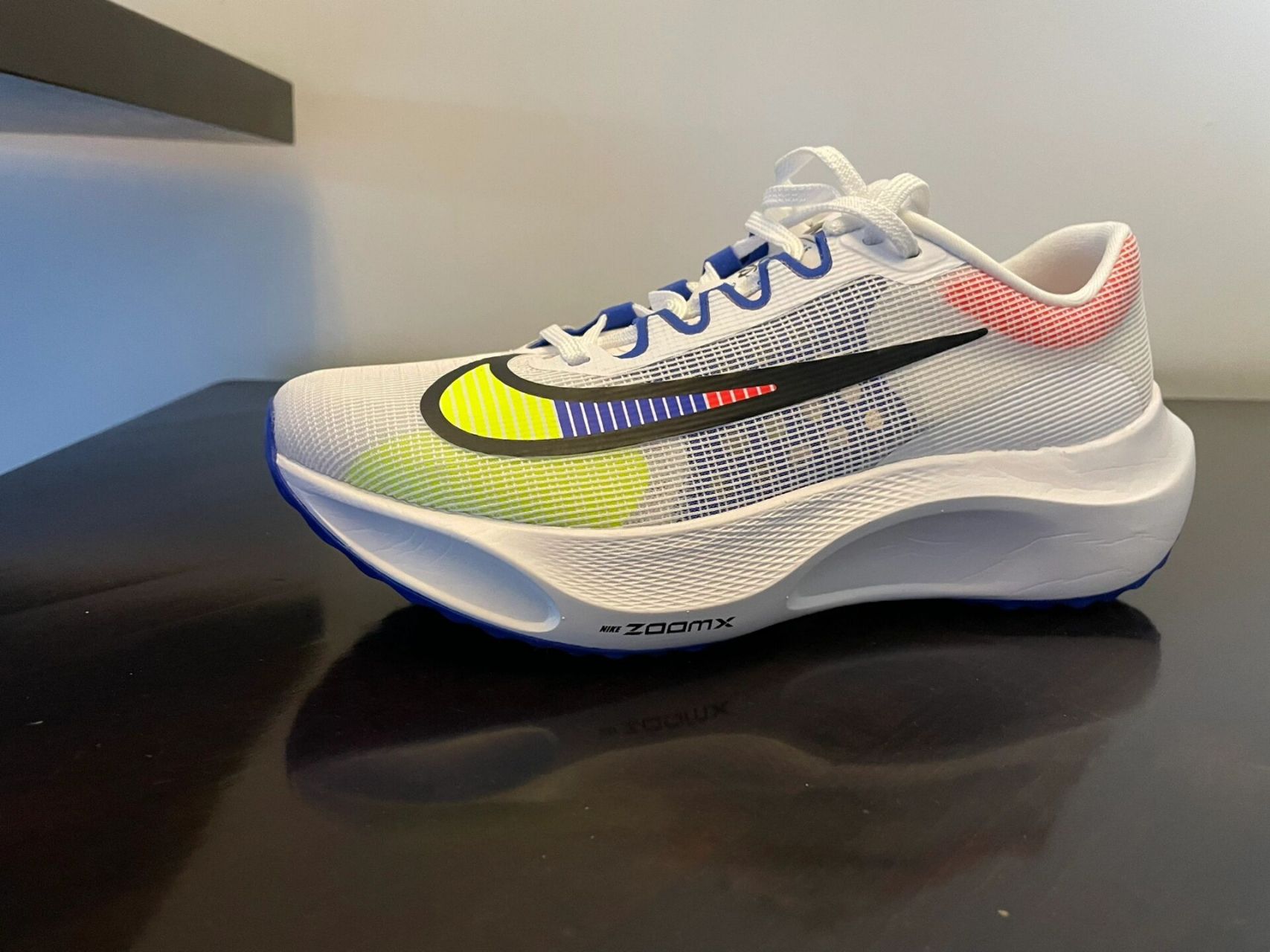 nike zoom fly5 许多跑友这款fly5是否真的搭载了