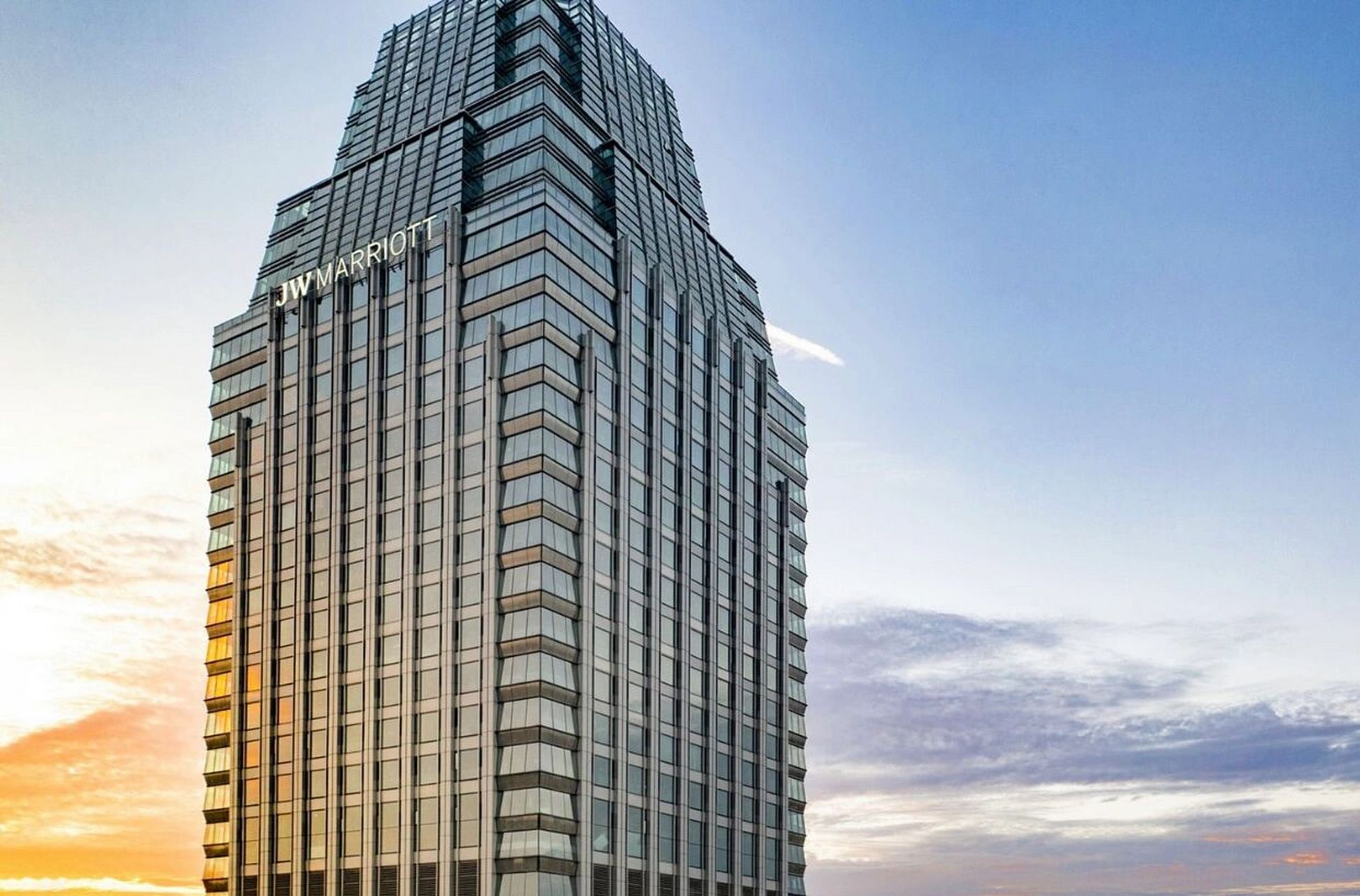 西安海荣jw万豪酒店 西安海荣jw万豪酒店 全景大落地窗,感您享受城市