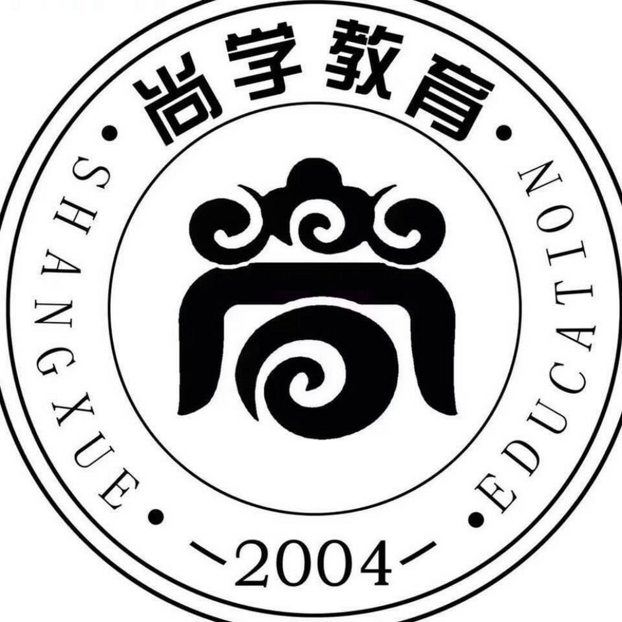 而且请假就会扣钱,迟到也会扣钱,不舒服请假回家还必须让家长打