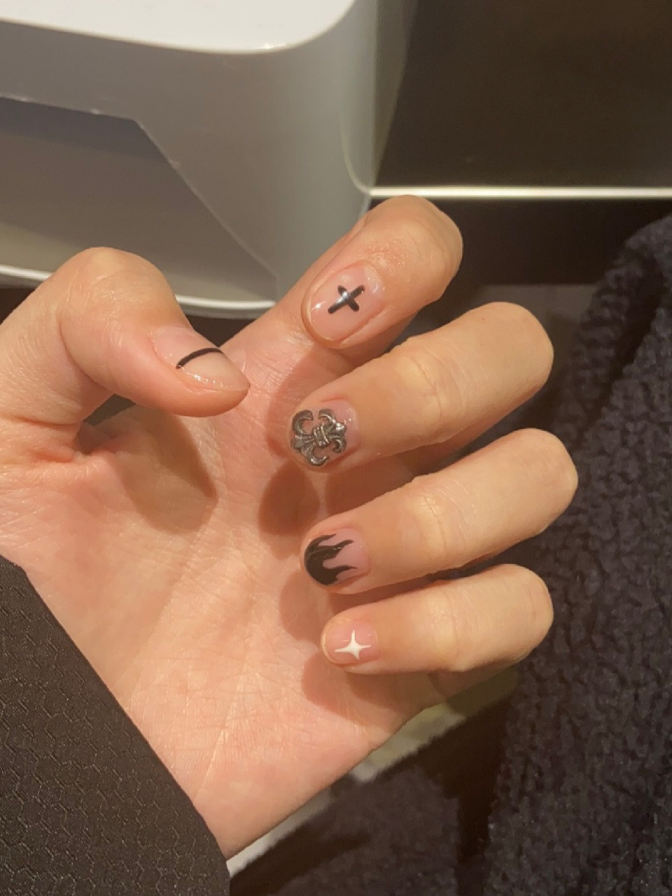 中性风美甲 男女都可 中性风美甲