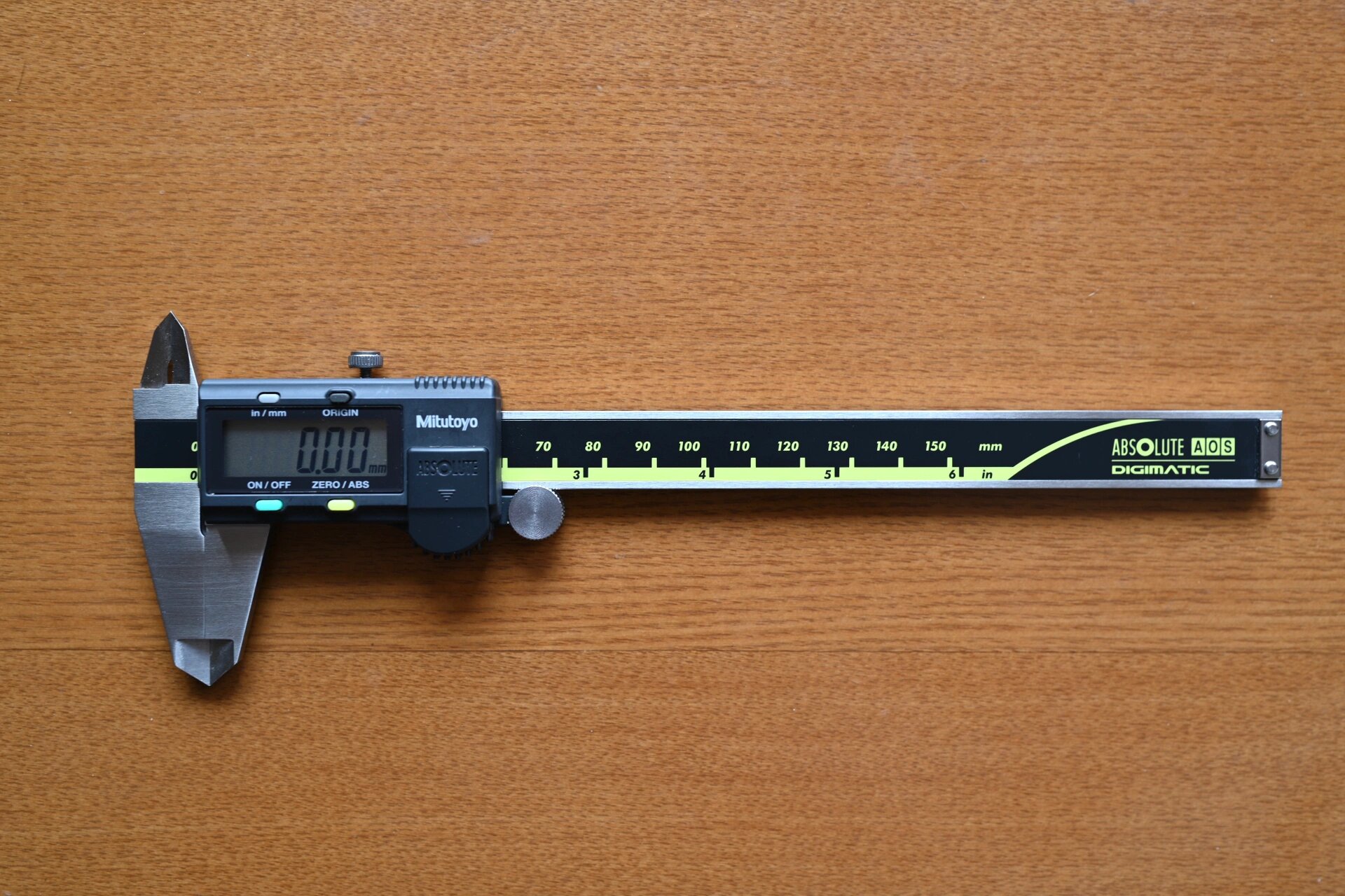 【用品】三丰数显游标卡尺