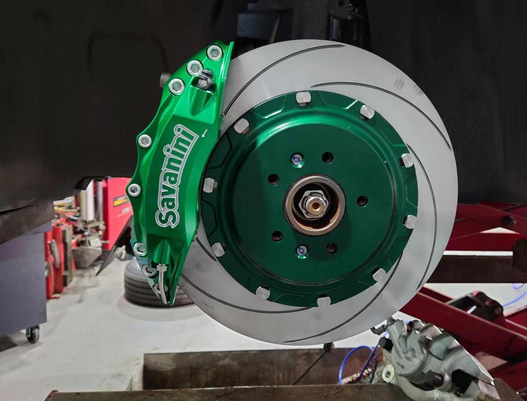 标致改装savanini卡钳!