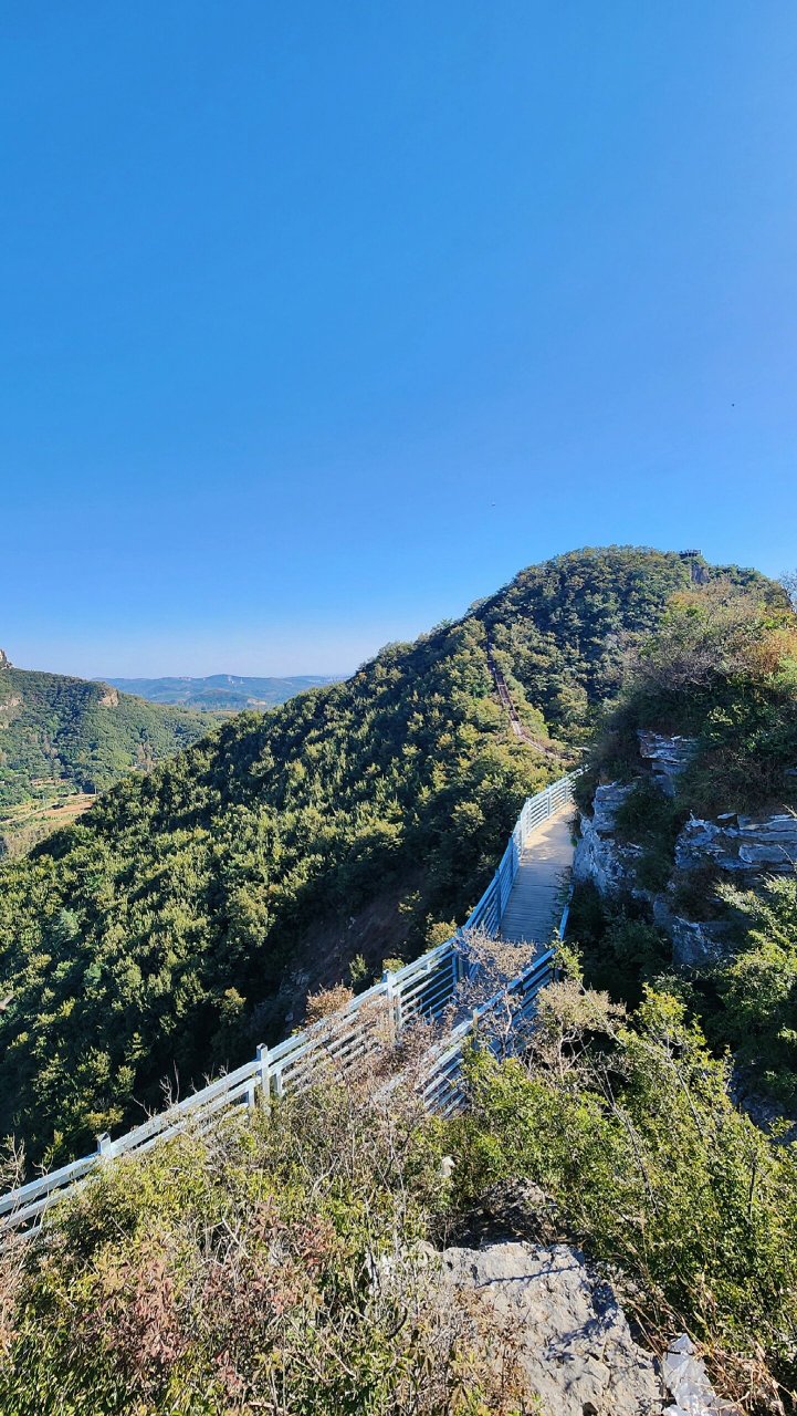 新密免费的爬山景点图片