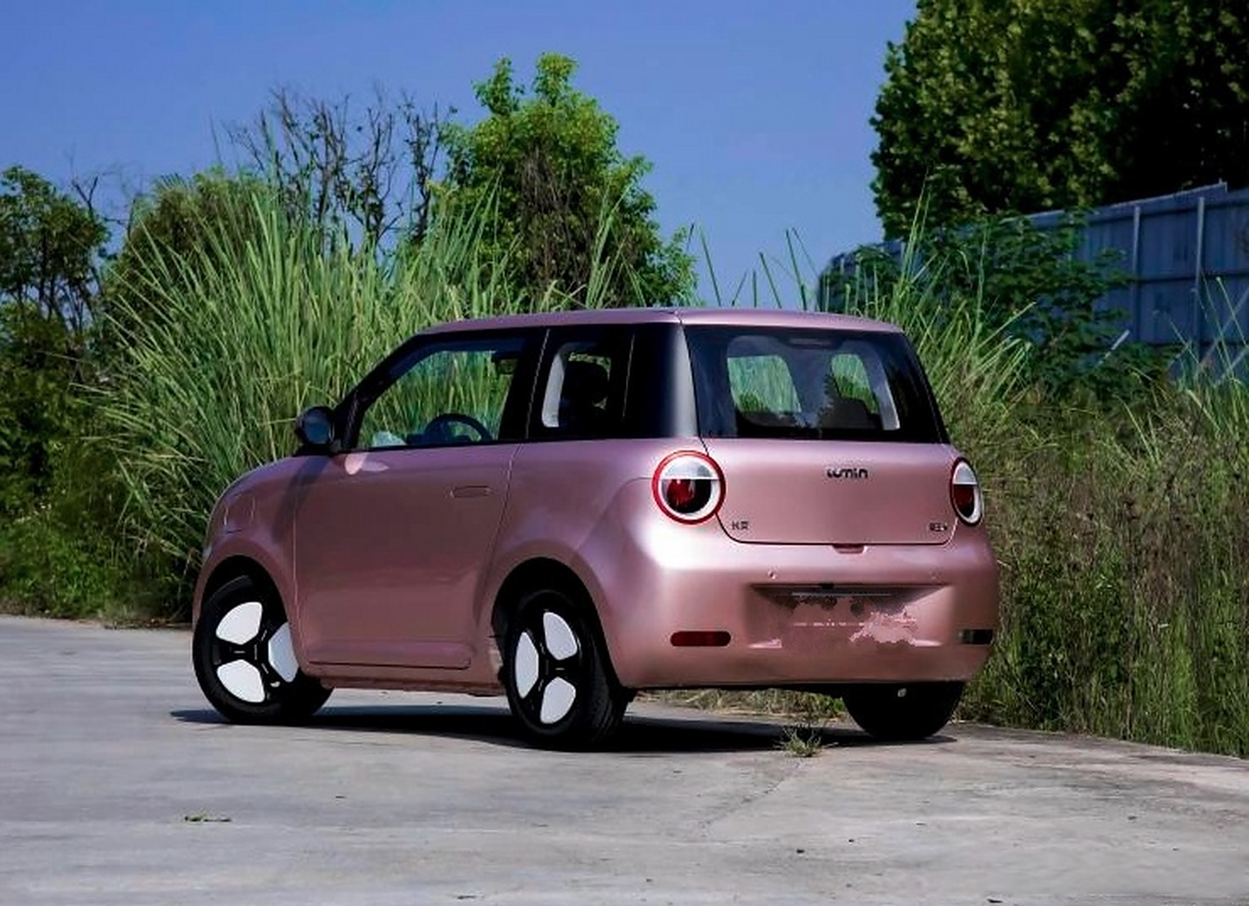 5万买个205km续航的小电车你愿意吗?