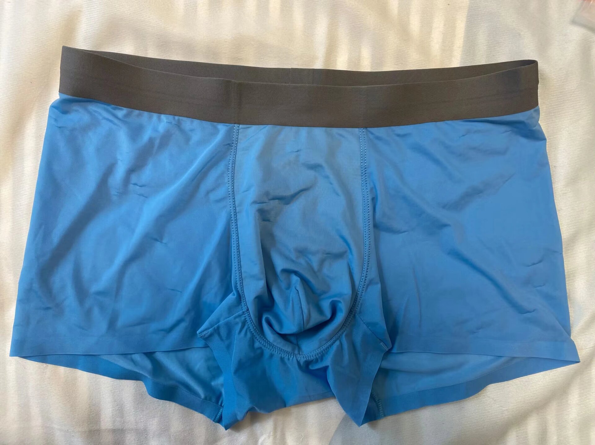 乖乖!这种透明冰丝内裤男生放开穿的后果