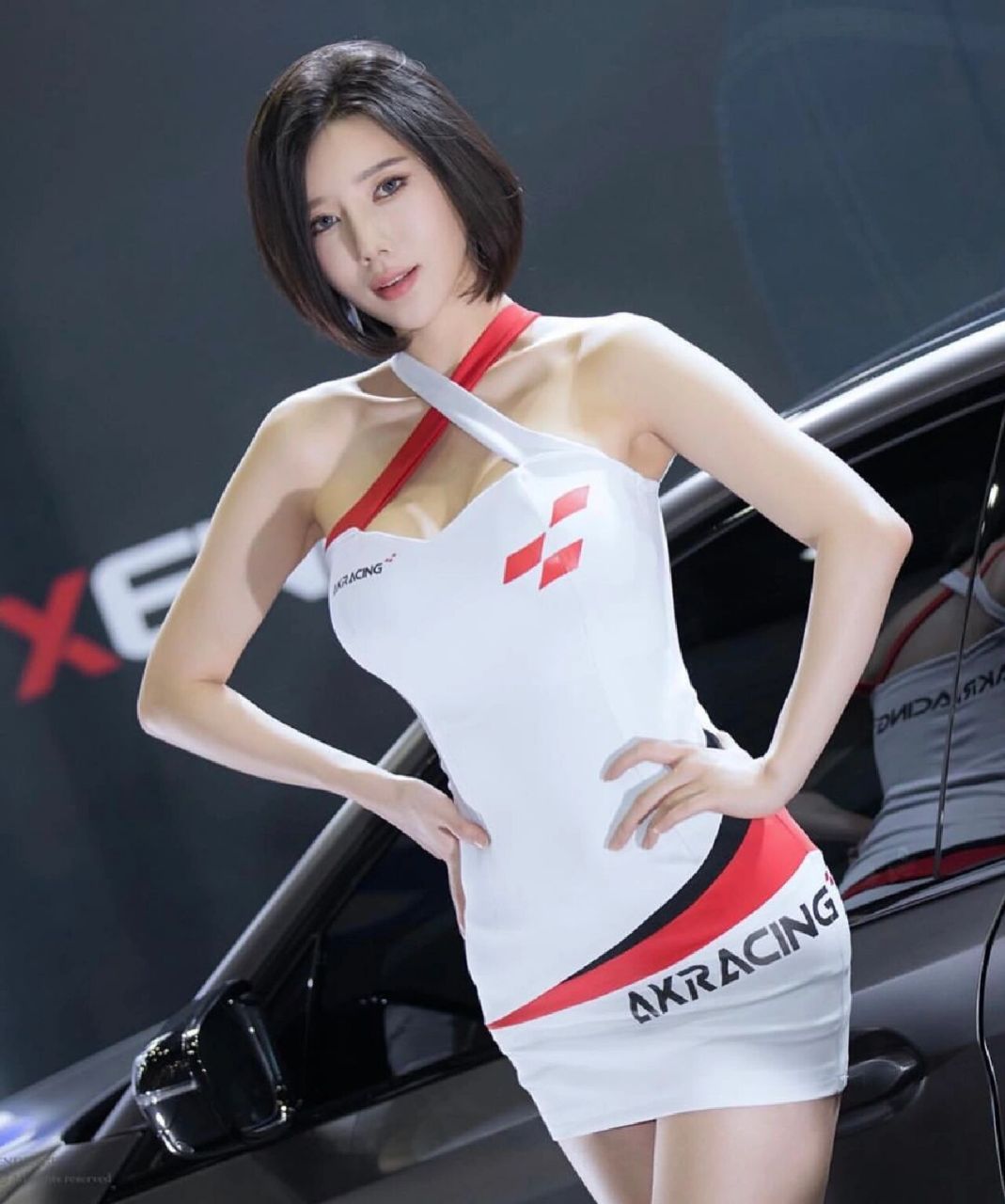 韩国车模宋珠儿