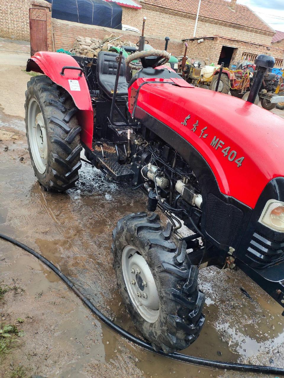 15年出厂东方红mf404拖拉机纯纯大桥,动力输出双转速11.