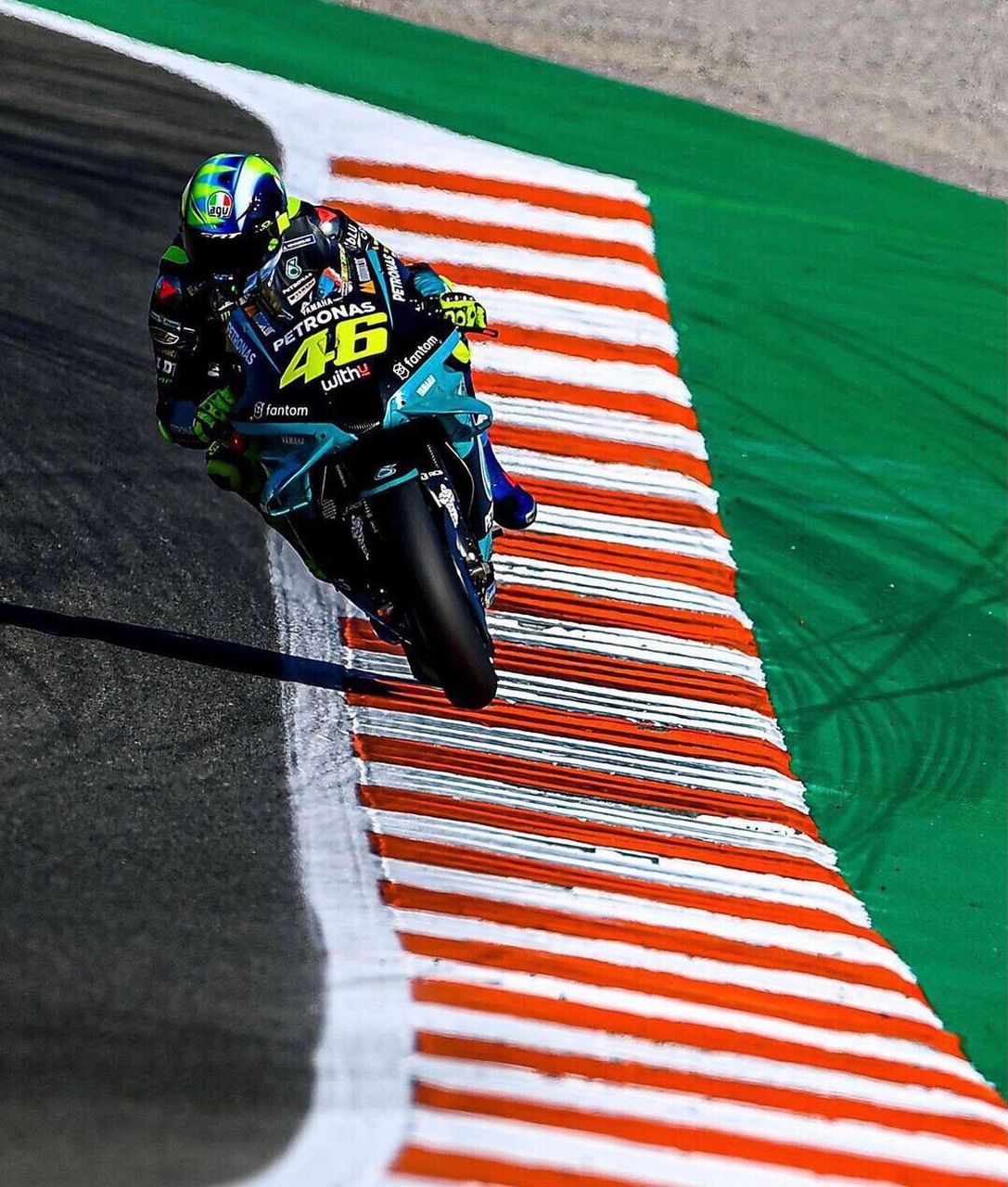 motogp传奇车手  valentino rossi ! 英雄总会落幕,传奇终将不朽  gp