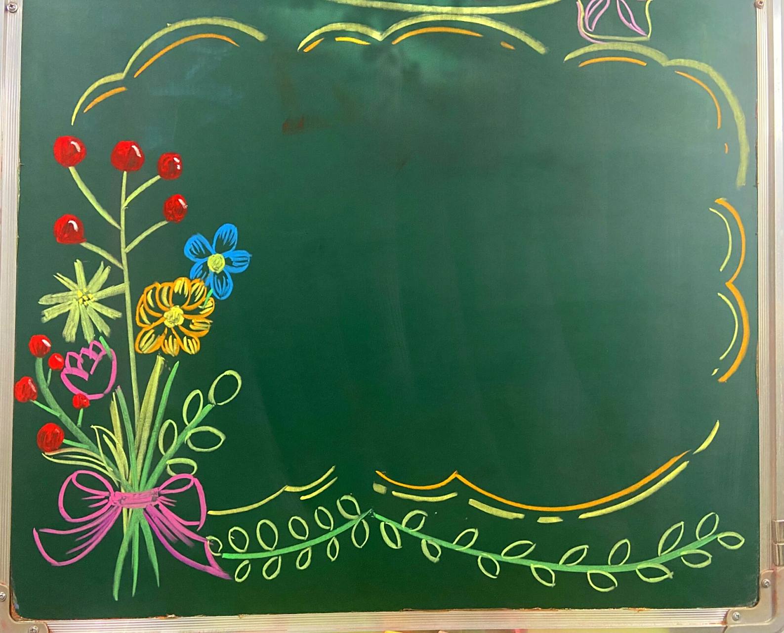 黑板报|粉笔画61一些边框