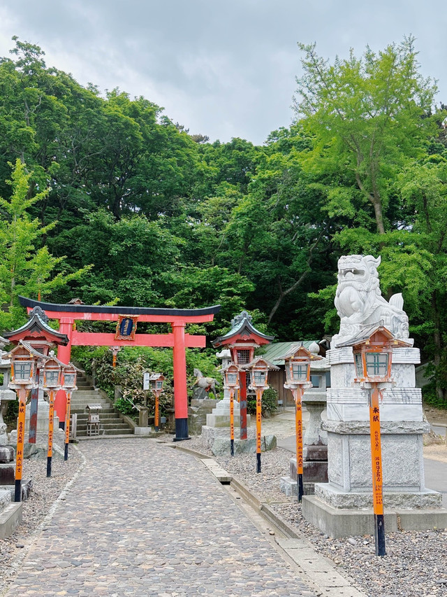 青森旅游*千本鸟居高山稻荷神社
