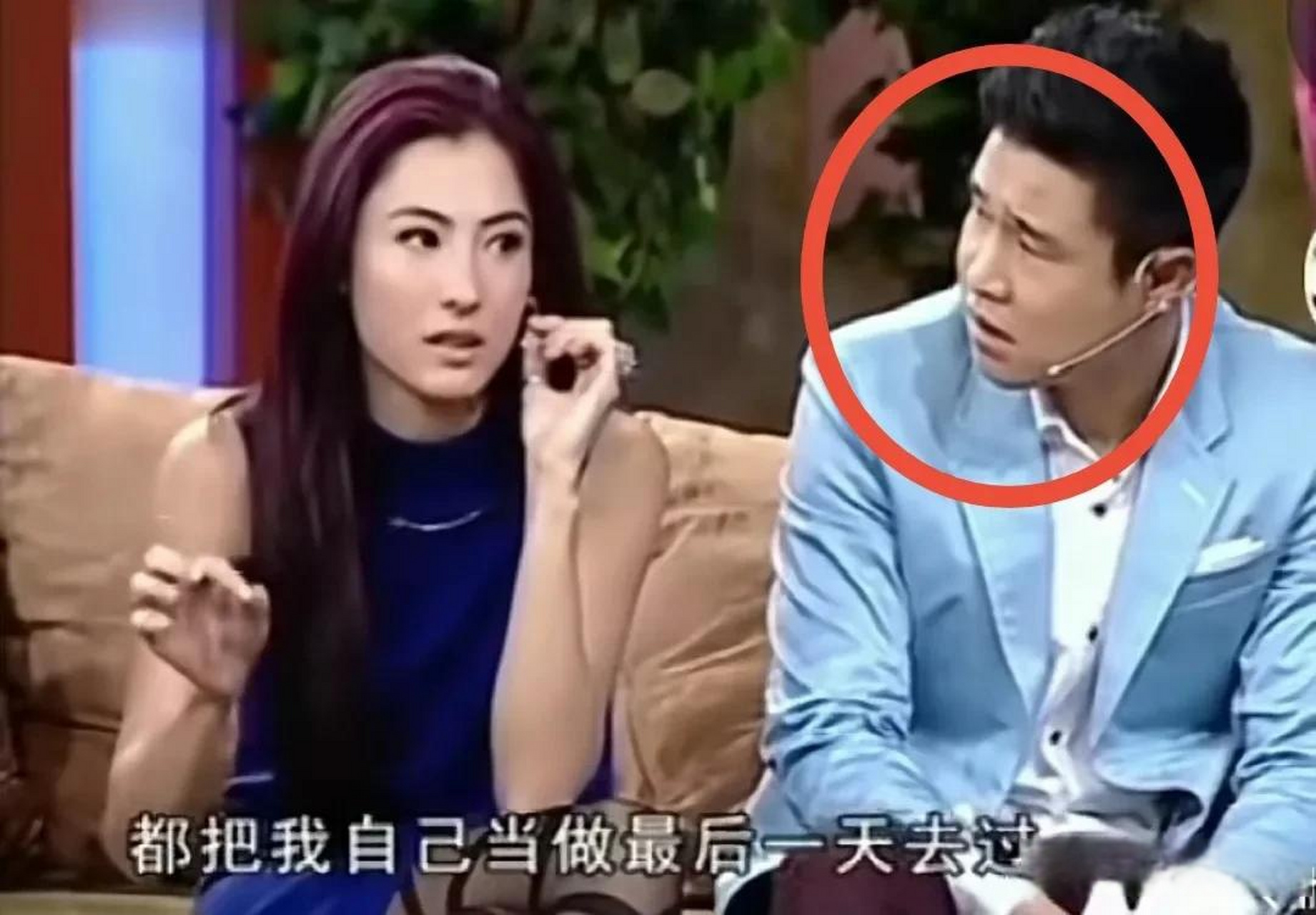 看张柏芝满嘴跑火车,小沈阳的表情belike: 嫌弃中带有无语和不理解