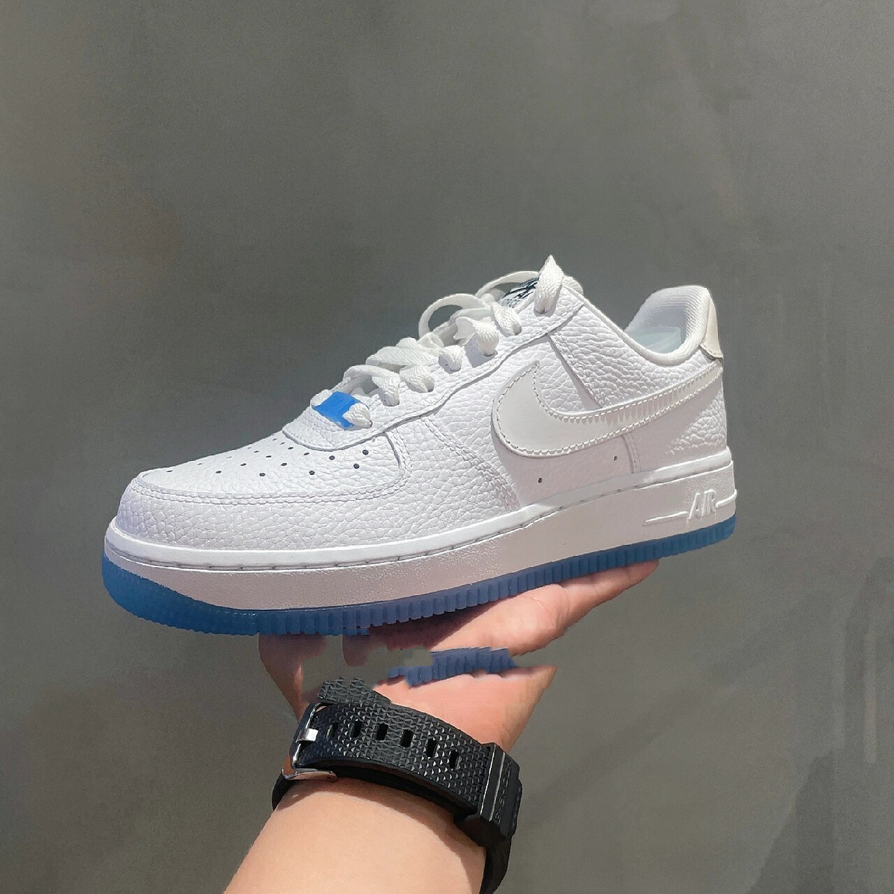 耐克颜值担当啊7515这变色龙,哇哦99 nike air force 1 白蓝 热
