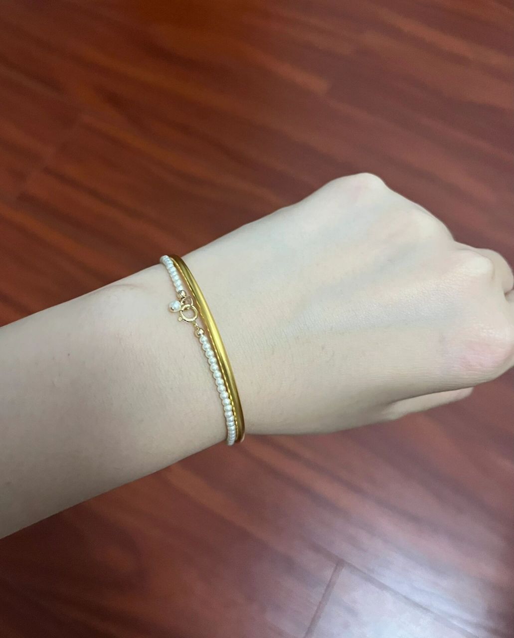 黄金手镯 珍珠手链 叠戴 终于找到搭配的叠戴了!