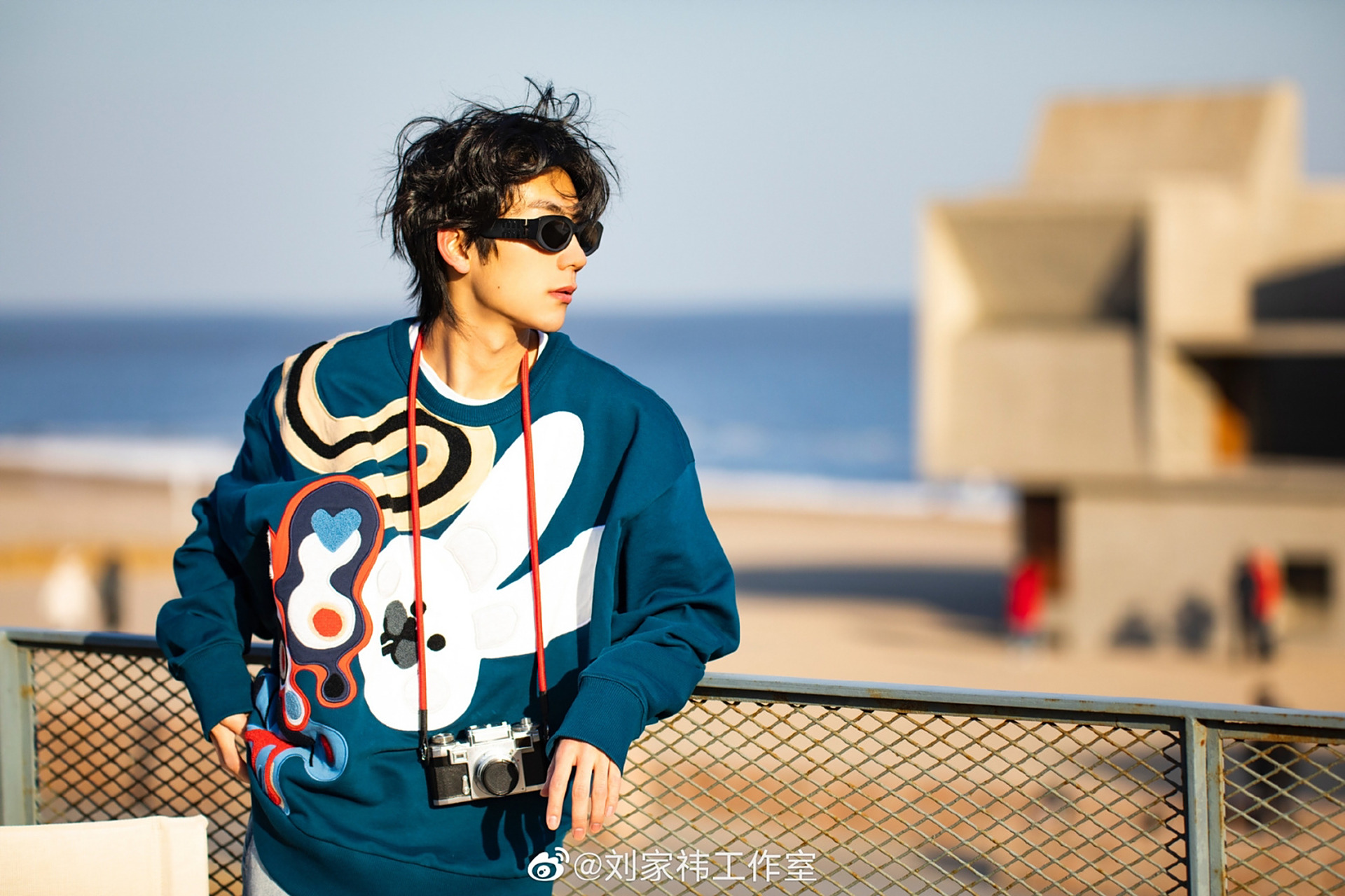 林磊儿刘家祎照片里的相机是什牌子 #林磊儿# #小