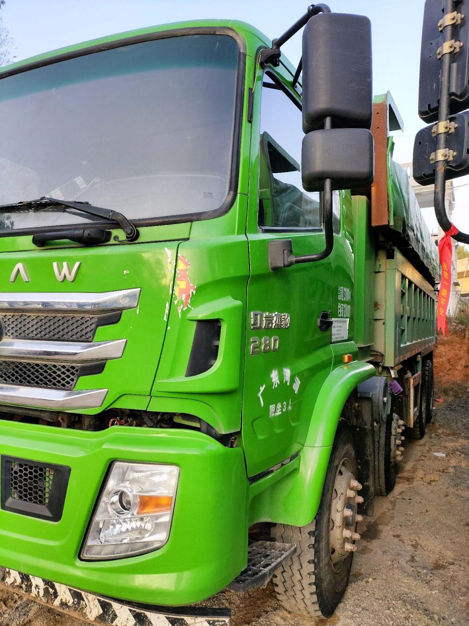 刚到前四后八2020年9月红岩杰豹,280马力,457后桥,5.6车厢,1.2高