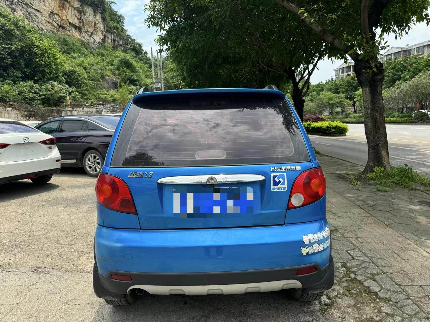 13年宝骏乐驰 1.2排量运动款 车况精品  空调冰西瓜