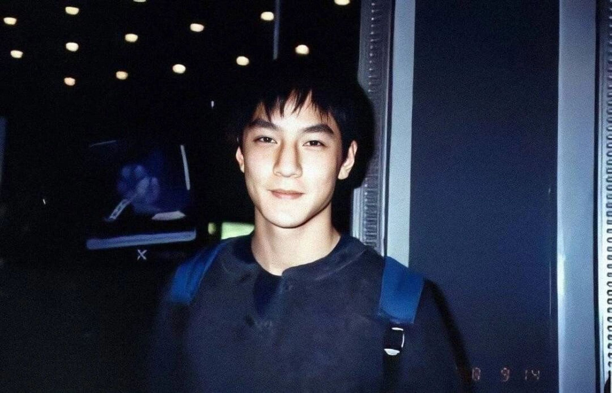 年轻的吴彦祖是真的帅啊 之前只知道吴彦祖是帅的代名词 自从看了电影