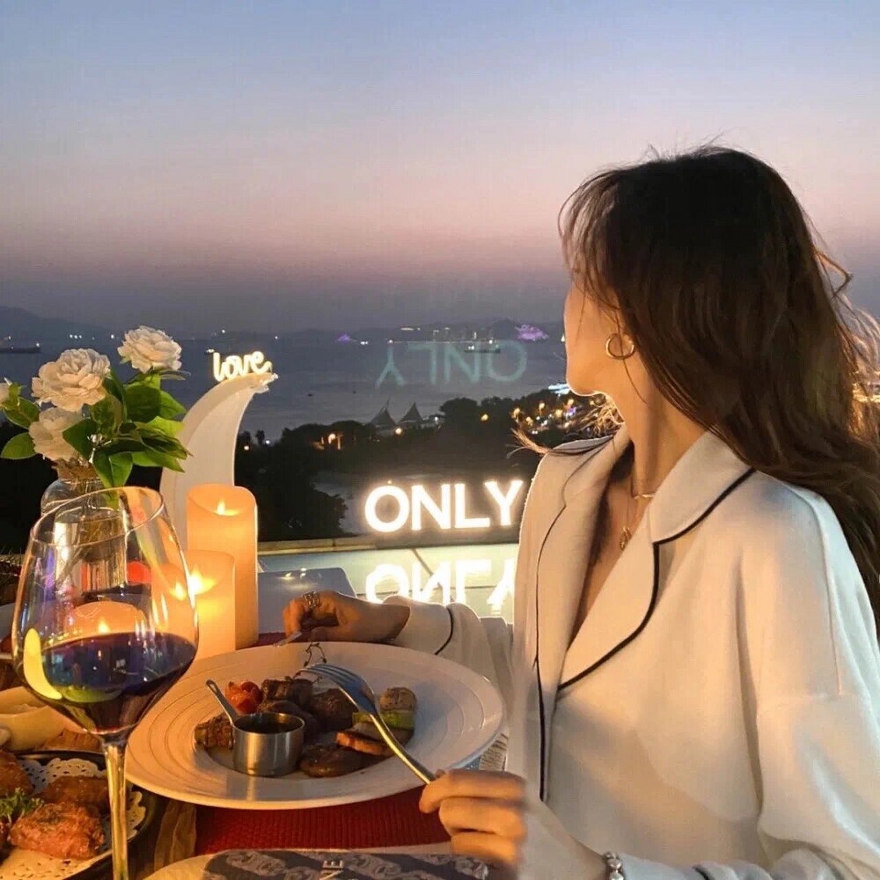 风景美女头像 美女图片 想让每个平凡的日子里溢出欢喜