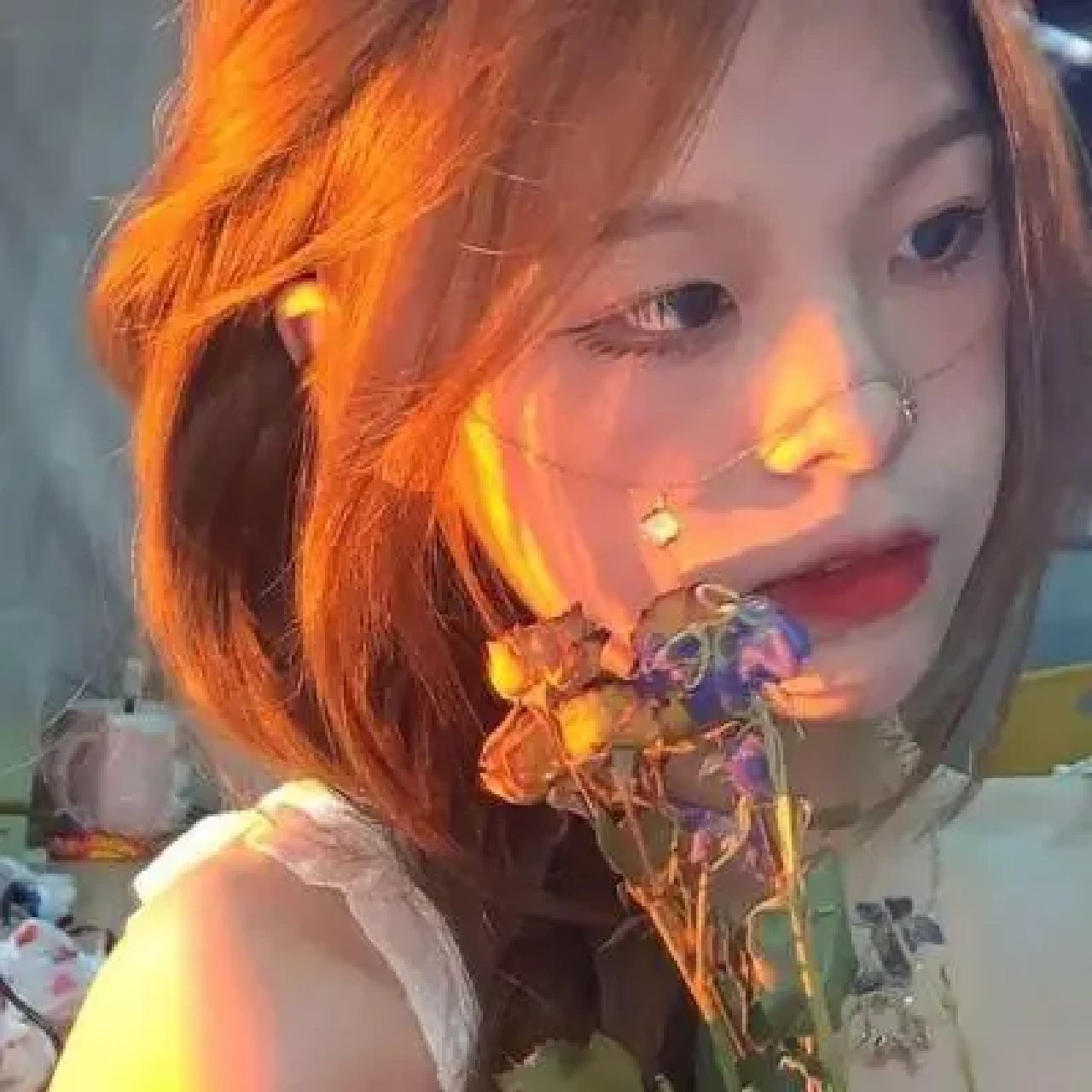 女生头像ins高级质感 女生头像ins高级质感