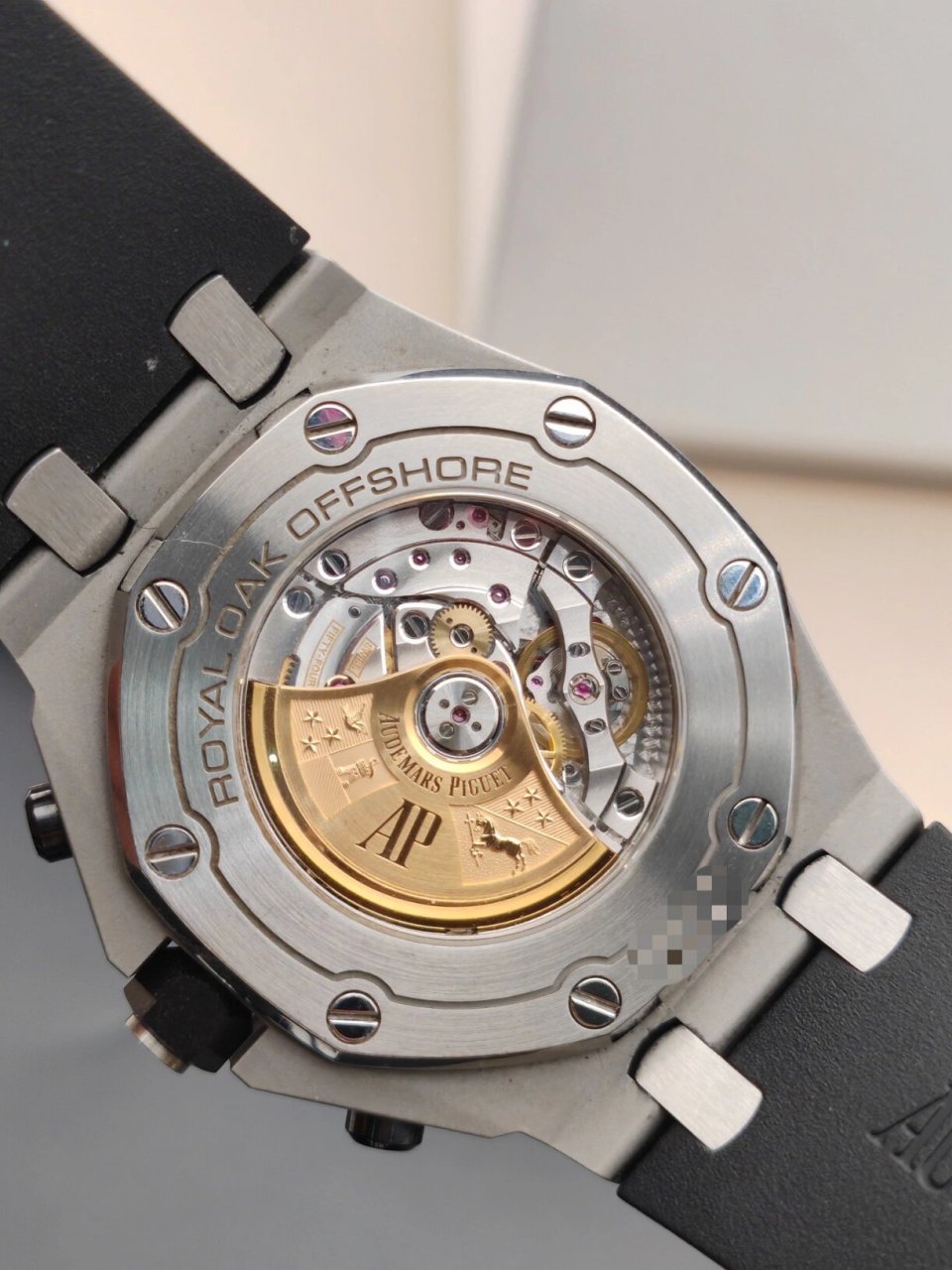 爱彼皇家橡树离岸26470st 表径42mm 自产3126自动机芯 21600的频率