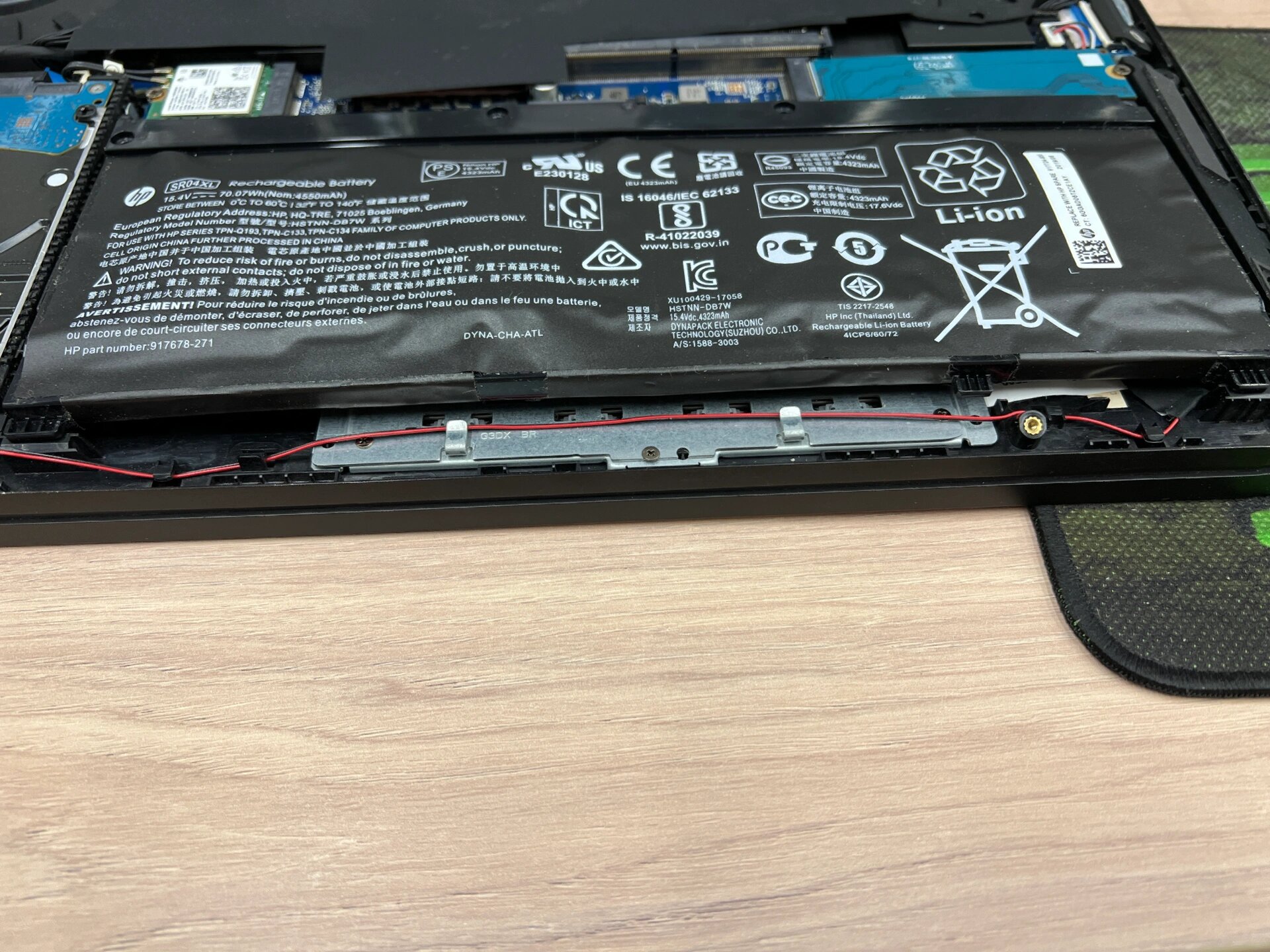 暗影精灵5电池鼓包,更换新电池91 19年买的暗影精灵5,21年的时候就