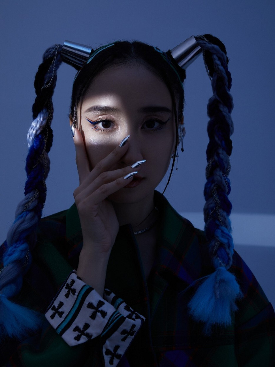 明星写真|陈彦妃2021写真来啦～ 打破常规,不被外界定义!