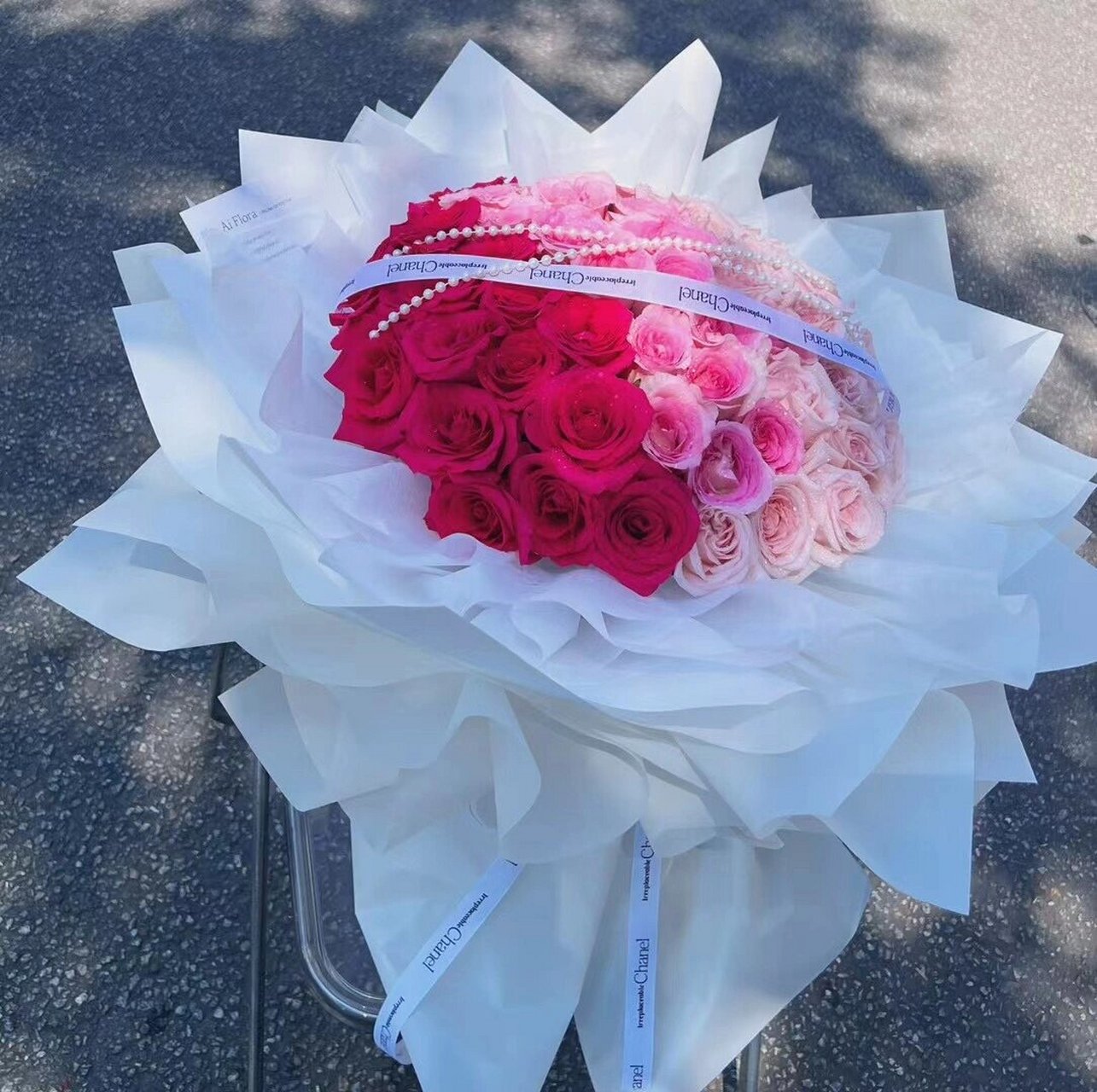 结婚纪念日花束 文案93由浅至深的爱 01.