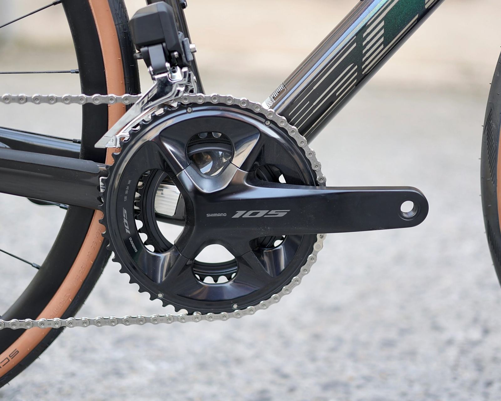 30000块,内走线,舒适型的公路车又来了 型号:scott addict20