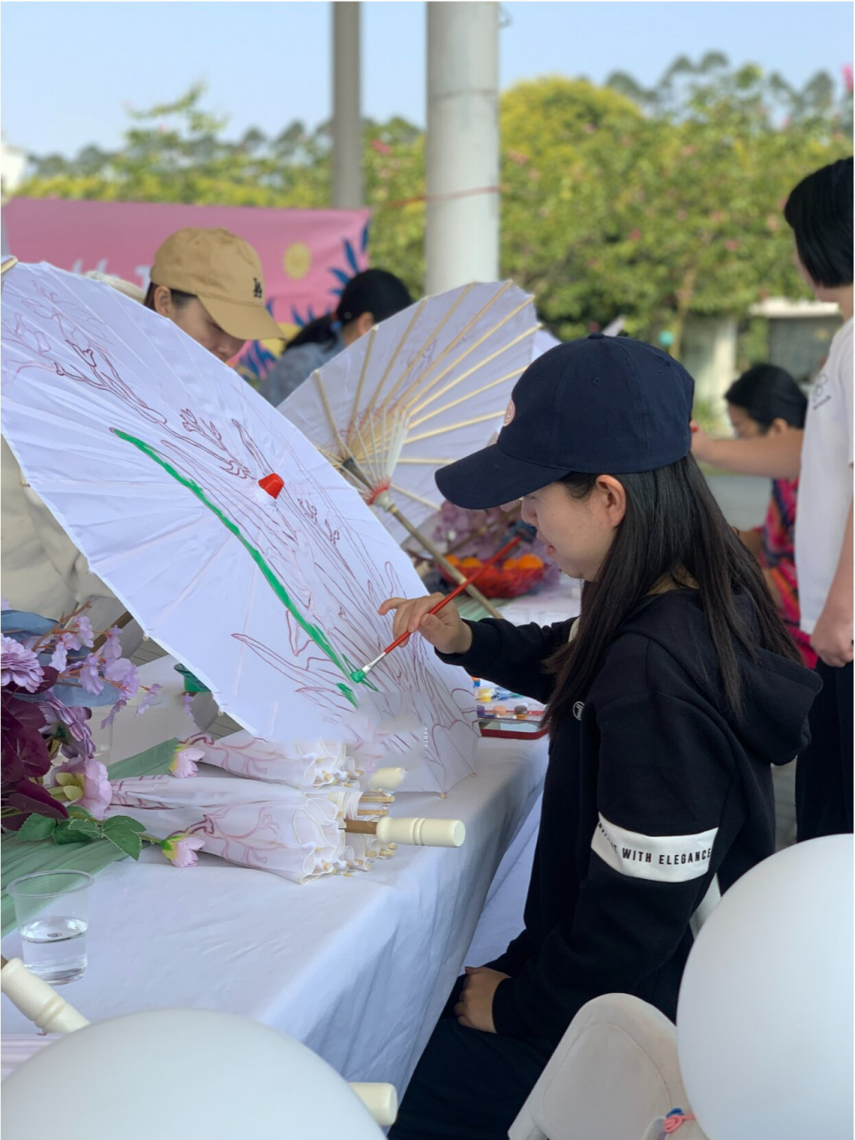 彩绘油纸伞|中秋节七夕节diy非遗活动推荐 中秋的油纸伞 别有一番含义