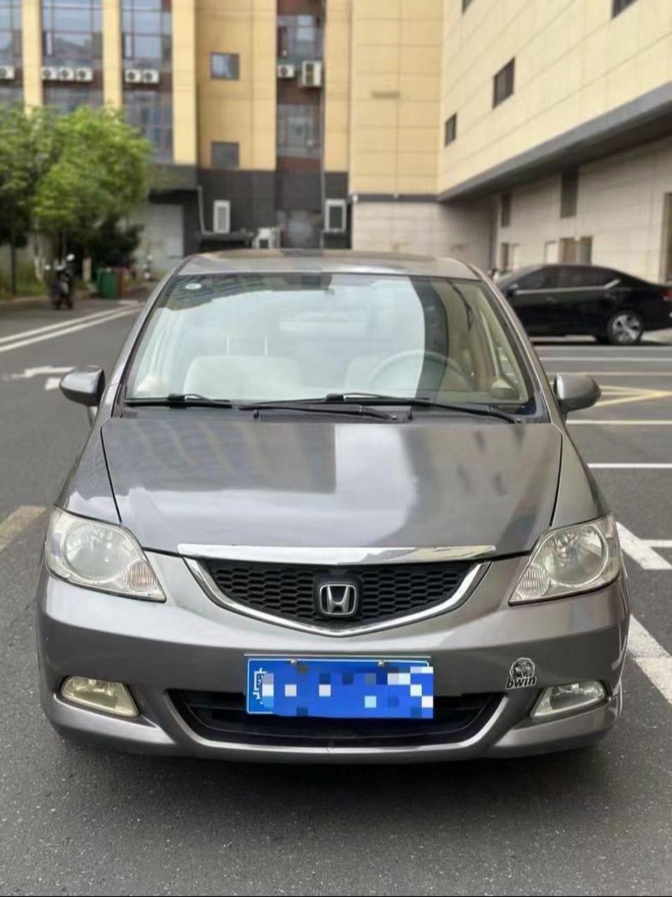 08年本田思迪,1.