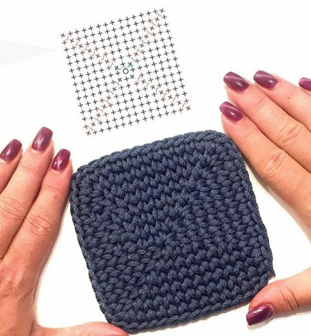 正方形织片钩织图解