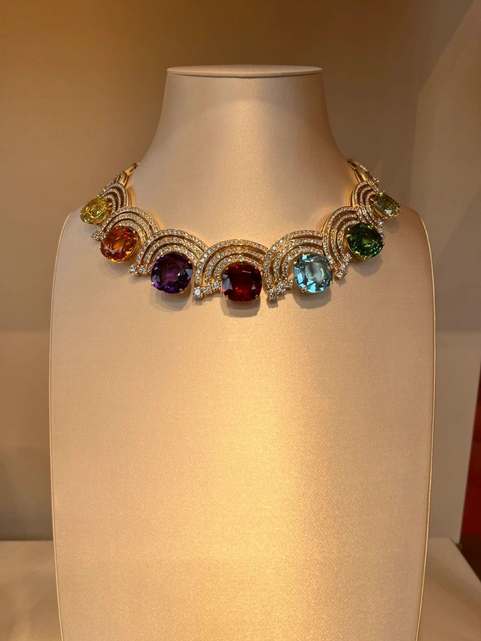 宝格丽2022高级珠宝展 没有见到 真的不能体会 什么是美妙绝伦