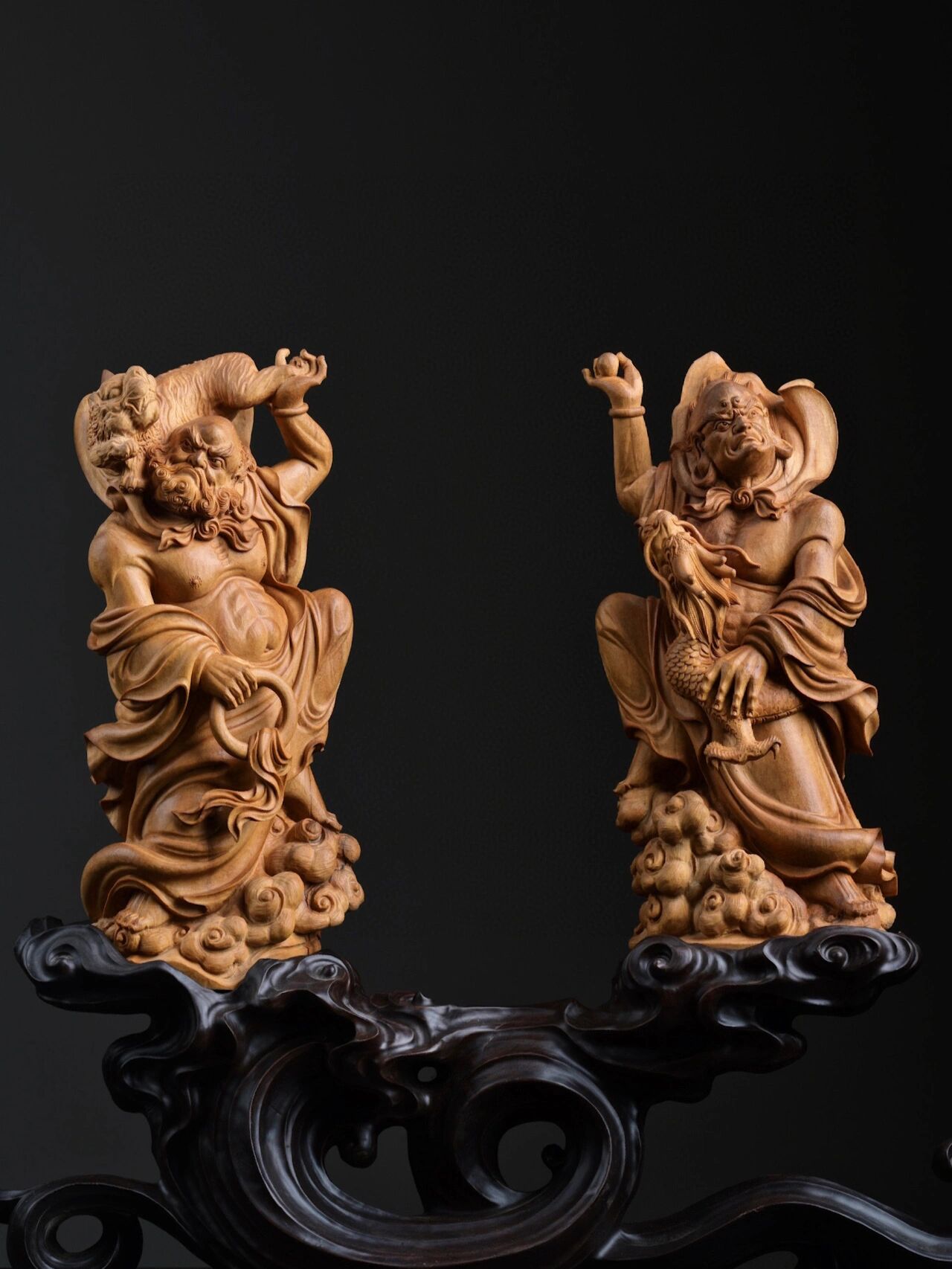 本年度最帅罗汉" 降龙伏虎"