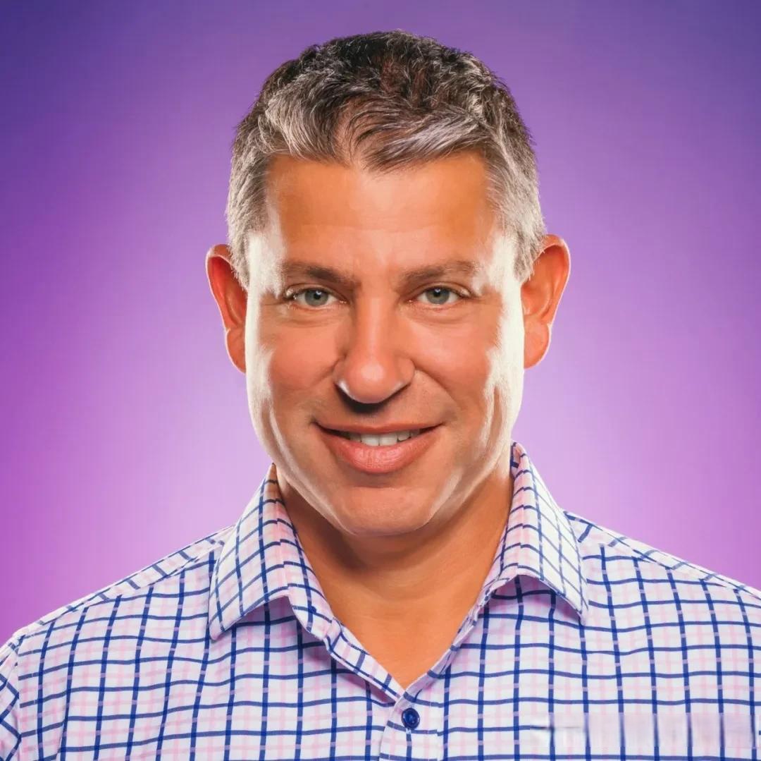 brands宣布,现年49岁的scott mezvinsky晋升为肯德