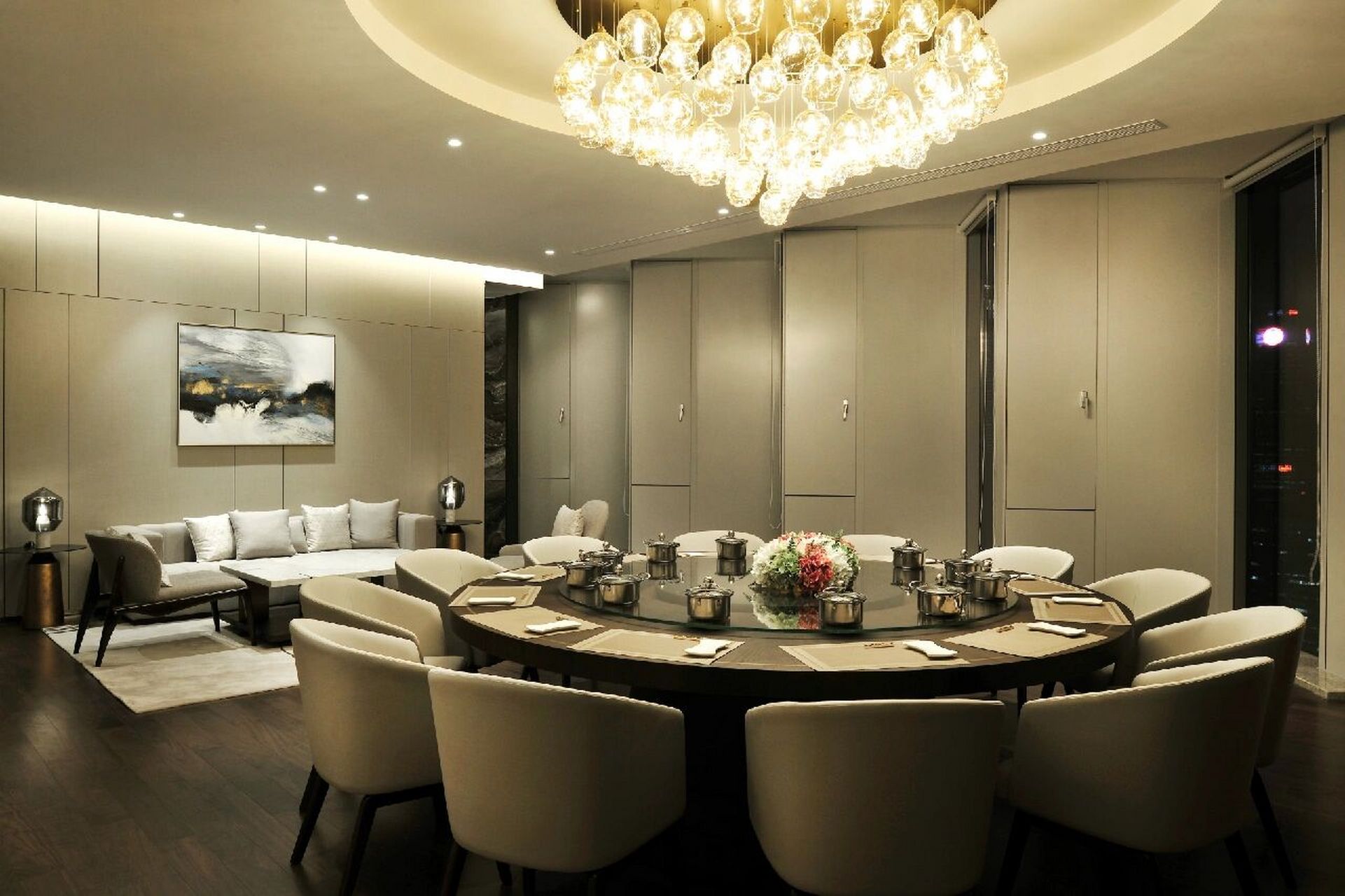 案例:深圳市恒荣实业投资控股集团 客户介绍:一家集城市更新,供应链