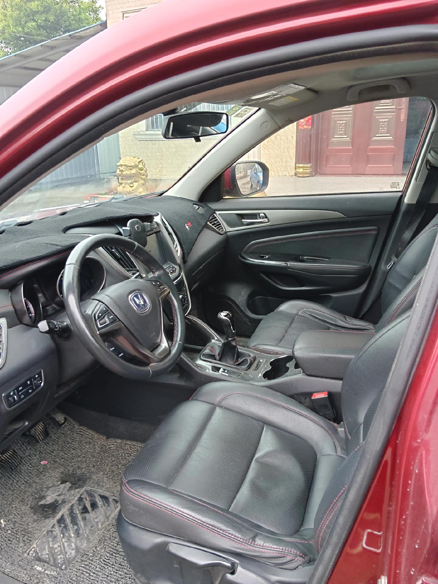 2018年的一手户长安cs75.