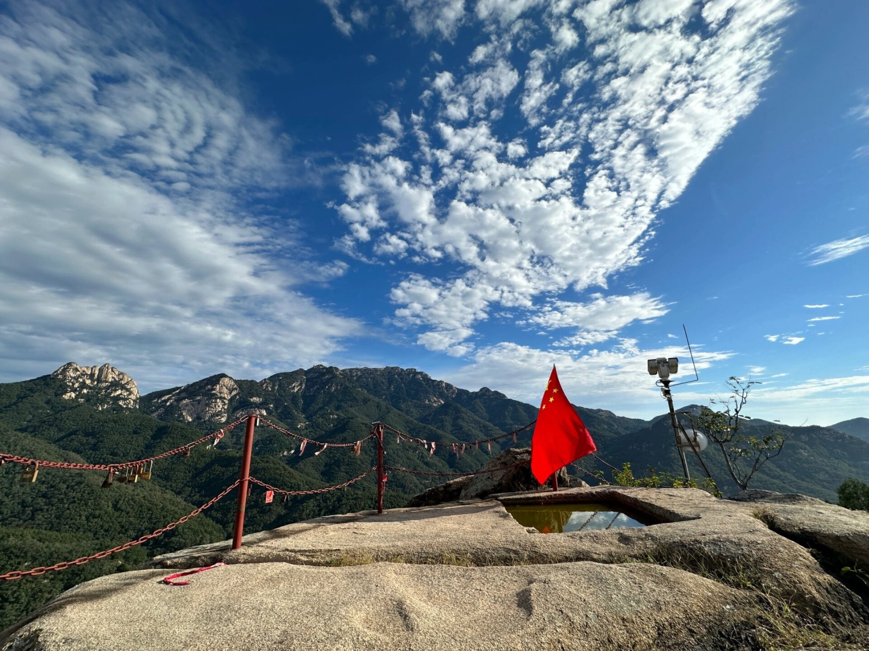 打卡扇子崖,朋友推荐,心里总有一丝悸动要去尝试和探险!