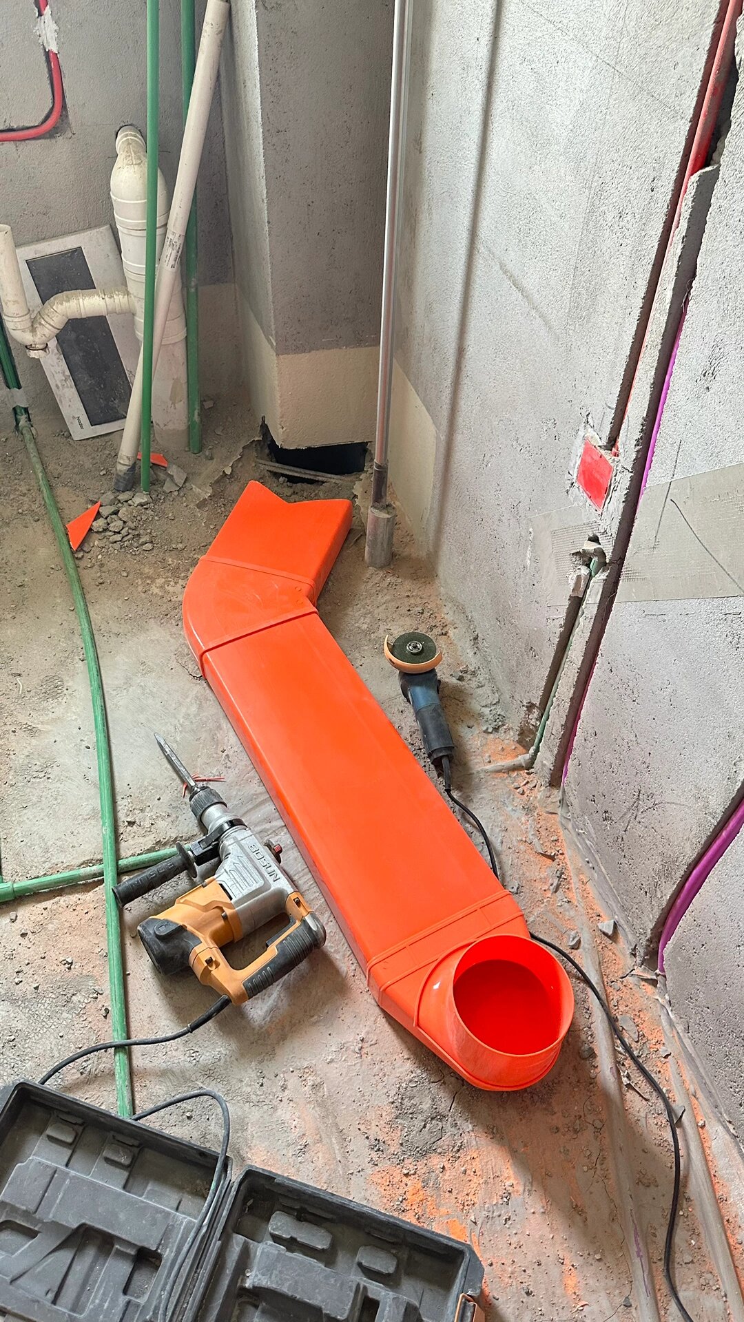 集成灶预埋烟管