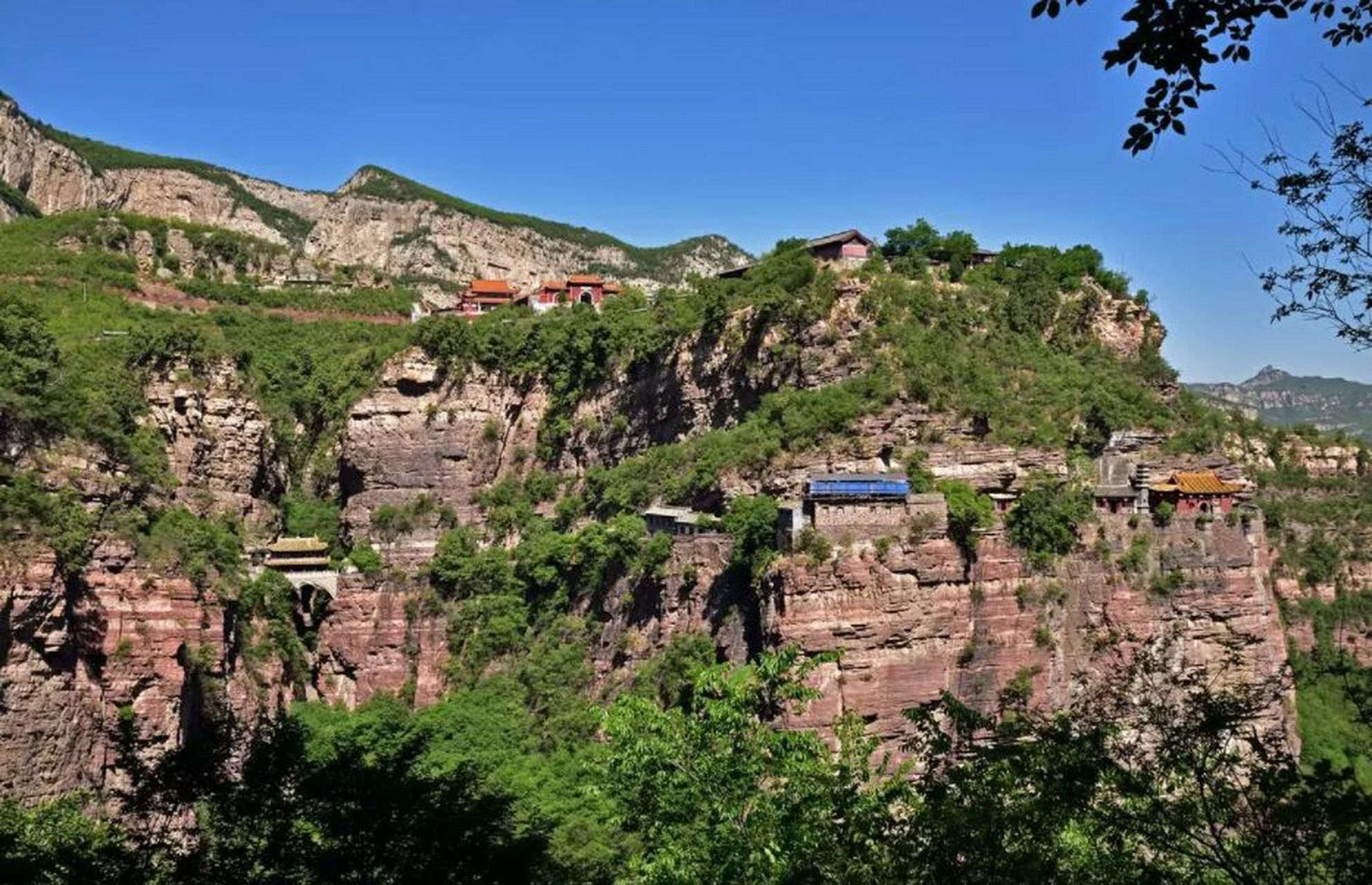 畅游苍岩山风景区——旅游攻略 苍岩山风景区位于河北省石家庄市井陉