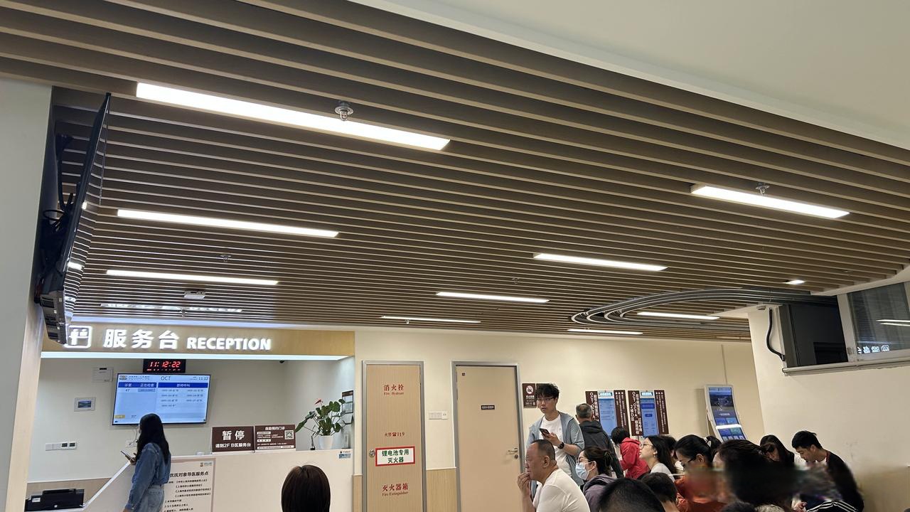 安贞医院门诊陪诊挂号服务院内设备操作协助，轻松使用不犯难的简单介绍