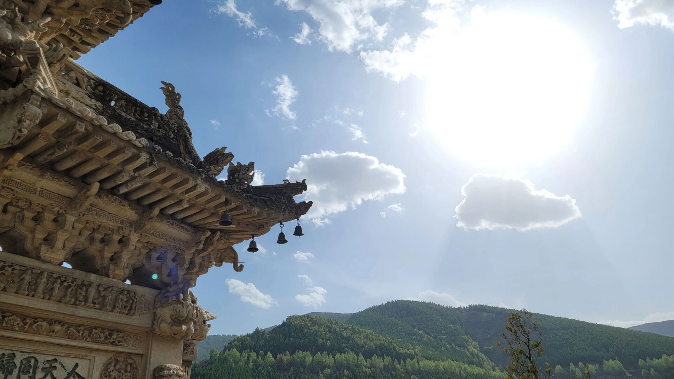 如果时间紧张,就可以登黛螺顶.