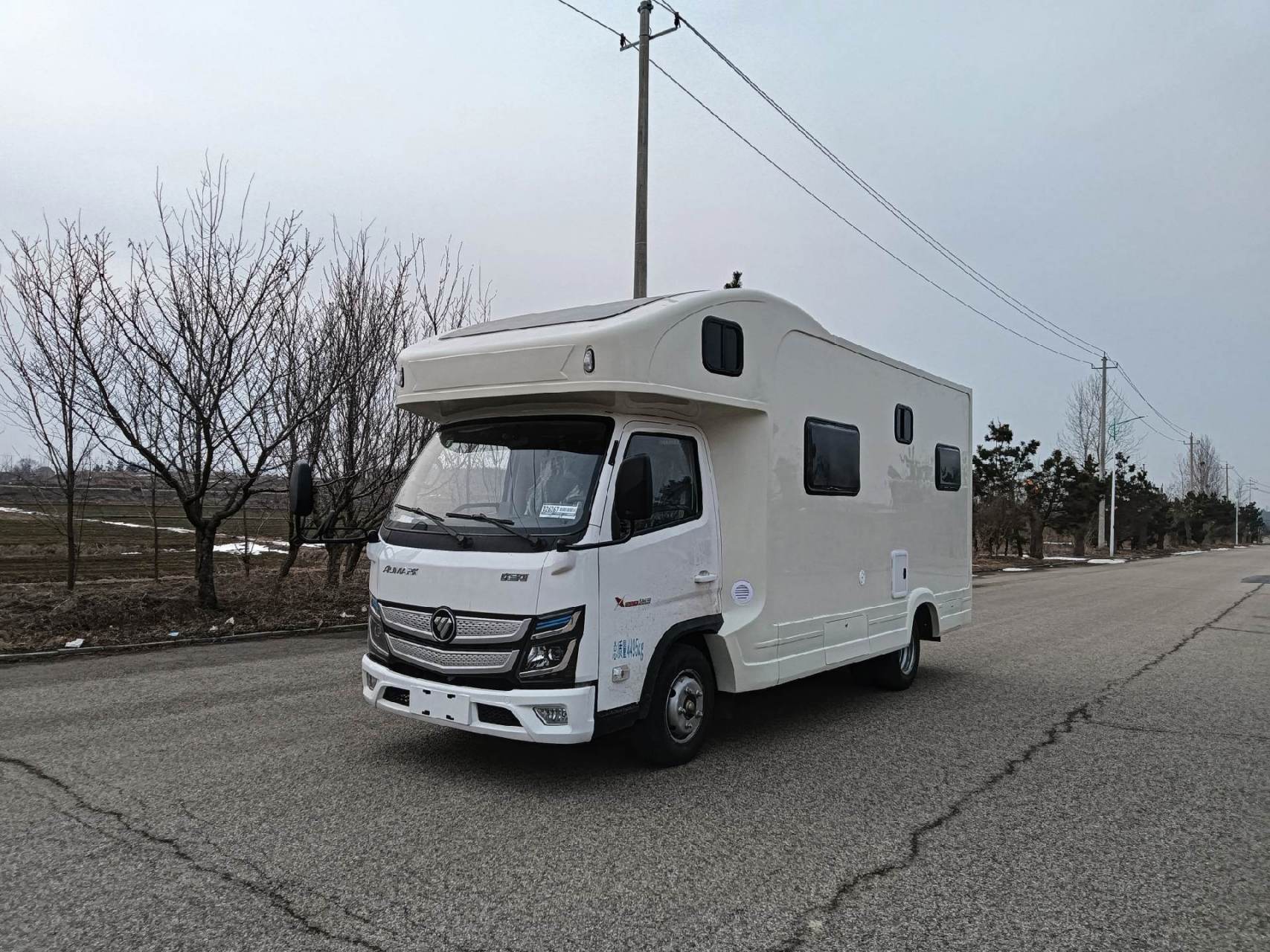 福田欧马可xpro 高端柴油自动档轻卡房车