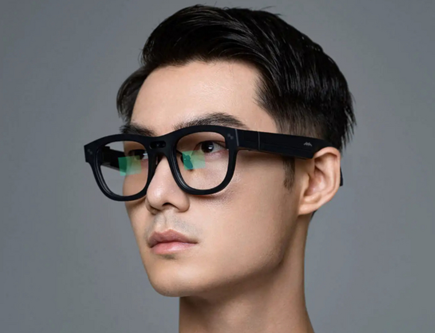 今天雷鸟科技为消费者带来了消费级真ar眼镜——雷鸟x2,新品售价4999