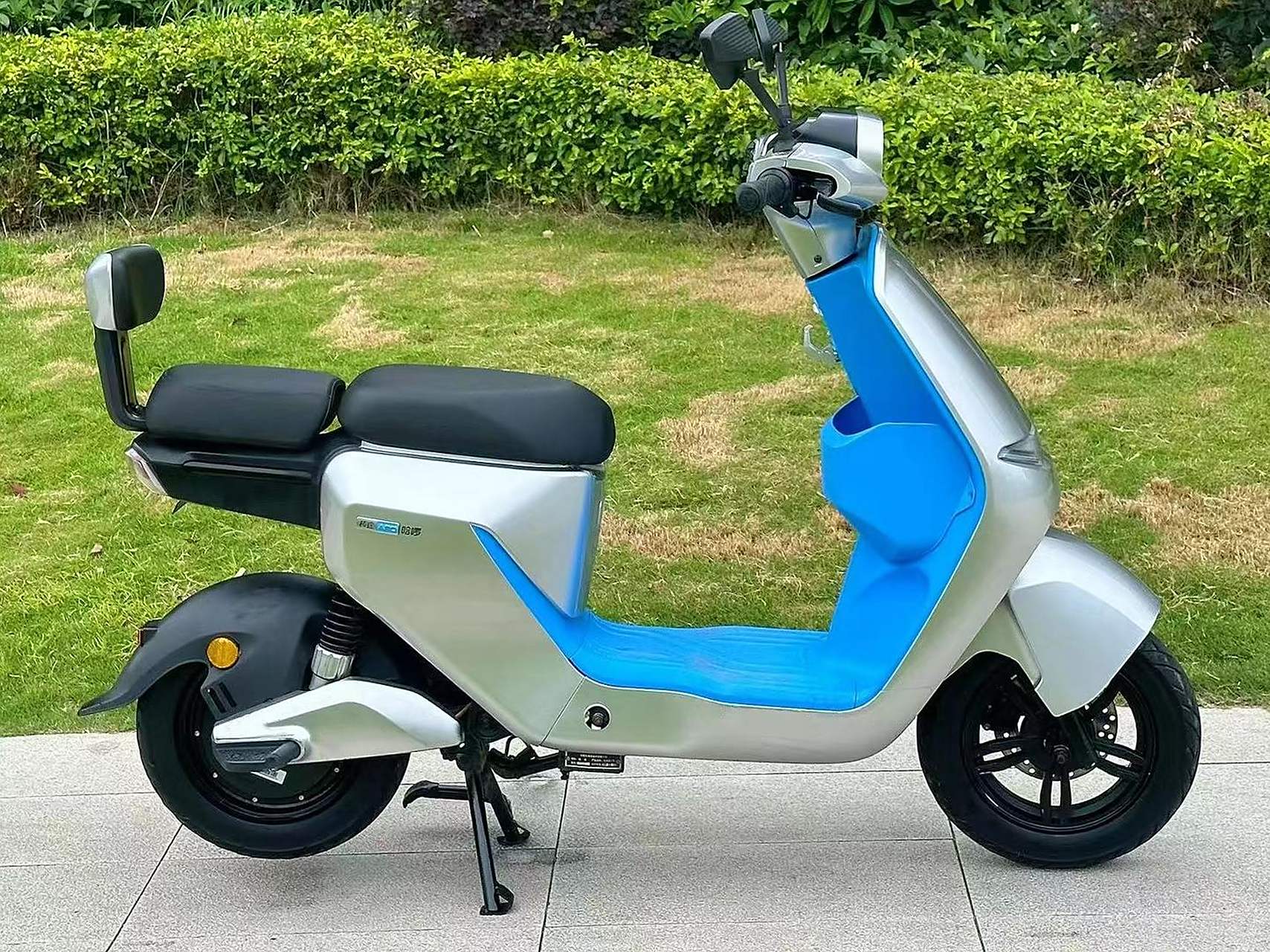 2023年购买的哈啰棒途新国标电动车(可上牌)实行几公里准新车,搭配48v