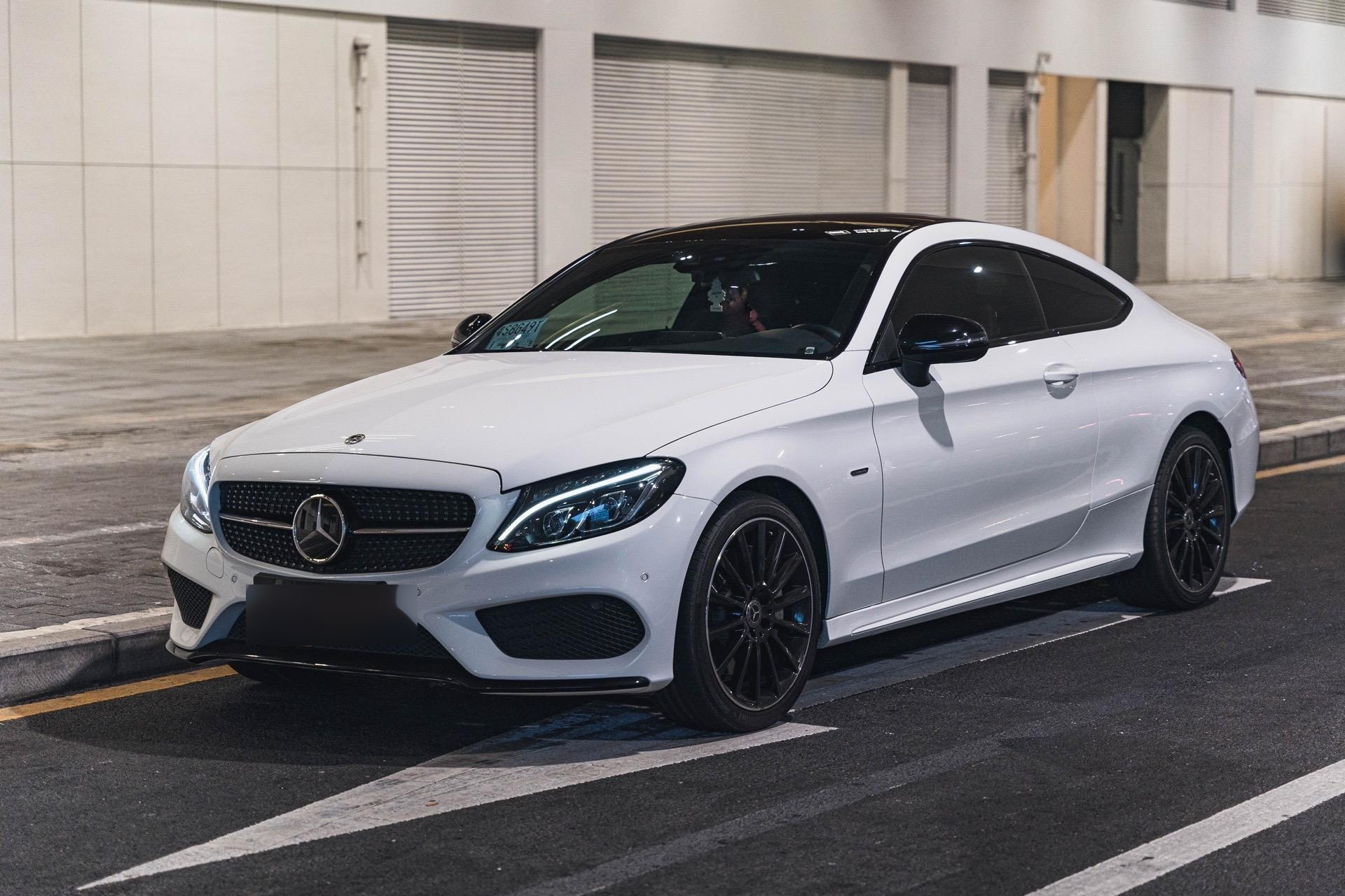 长沙个人车主出2018年上牌自用带空气悬架的奔驰c300 coupe璨夜特别版