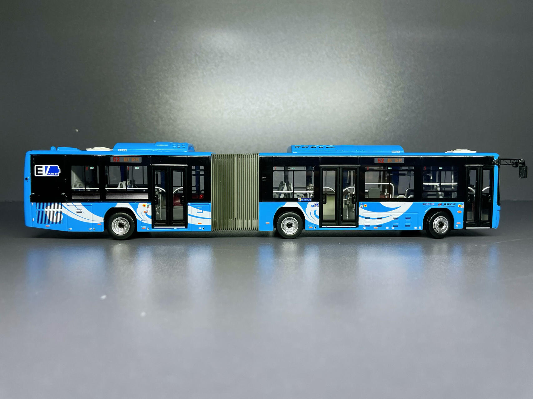 铰接客车模型 2020年8月25日,是福田欧辉首批16米lng插电增程式公交车