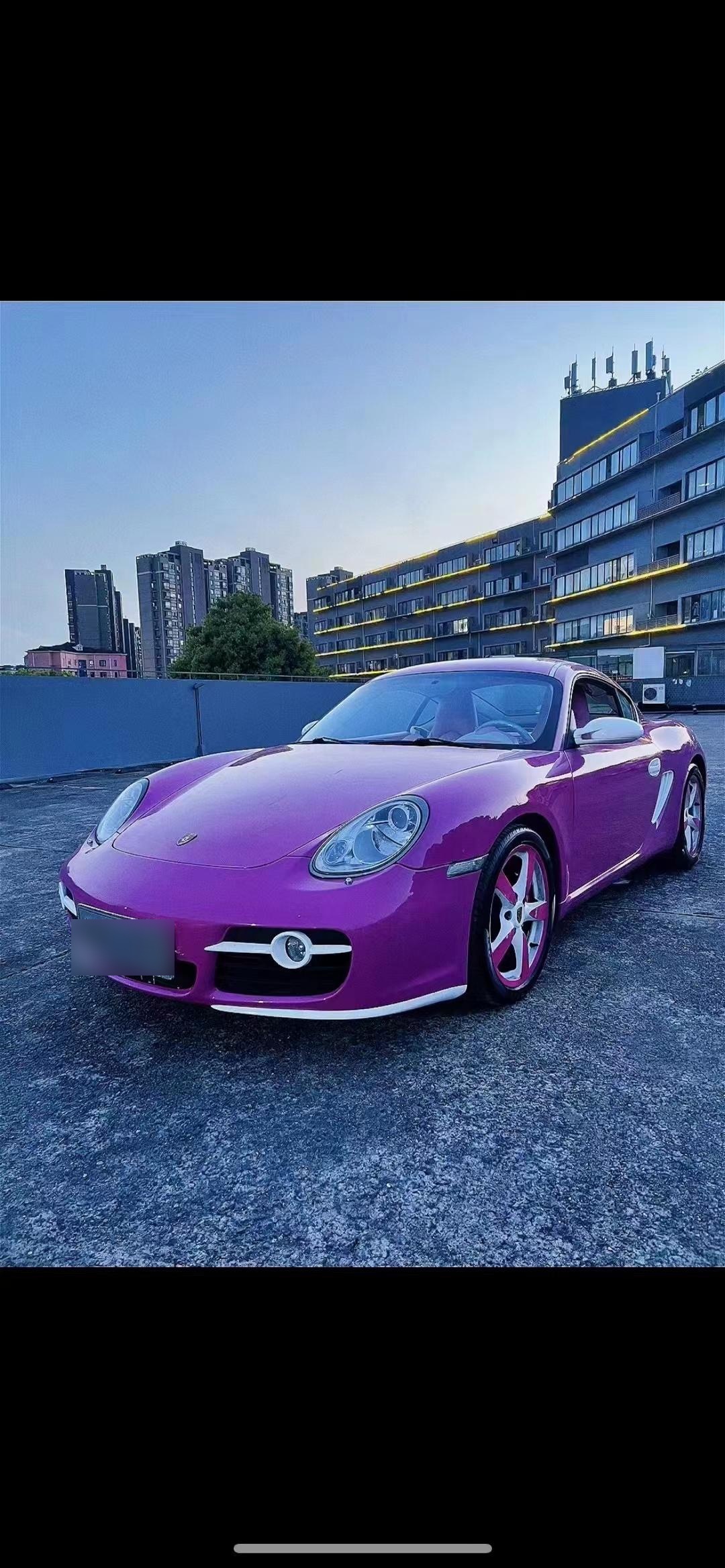 保时捷卡曼s 09年上牌,精品车况8万公里,新车上路一百二十多万,3.