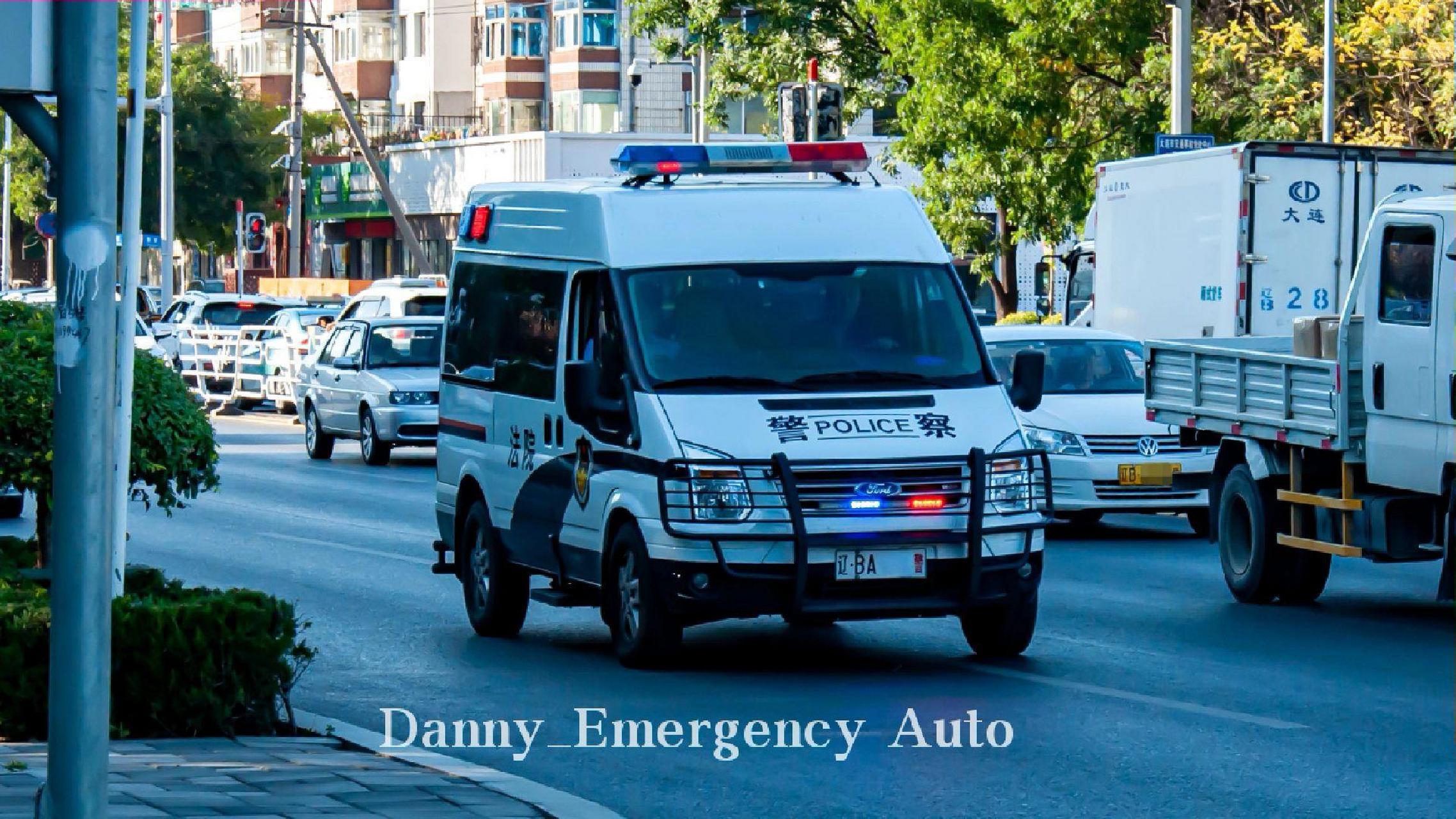 大连·福特全顺法院警车.